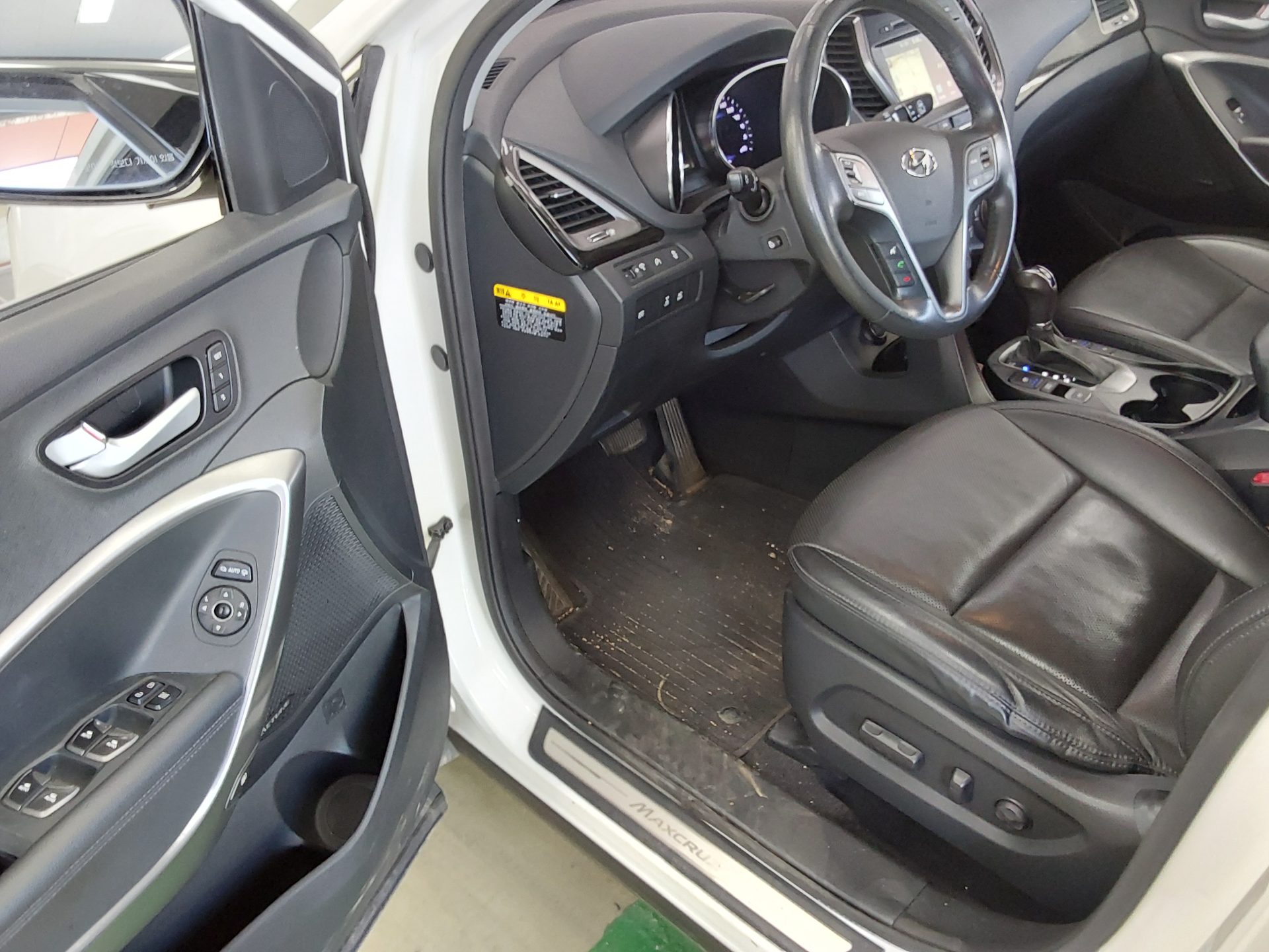 2016 - hyundai maxcruz