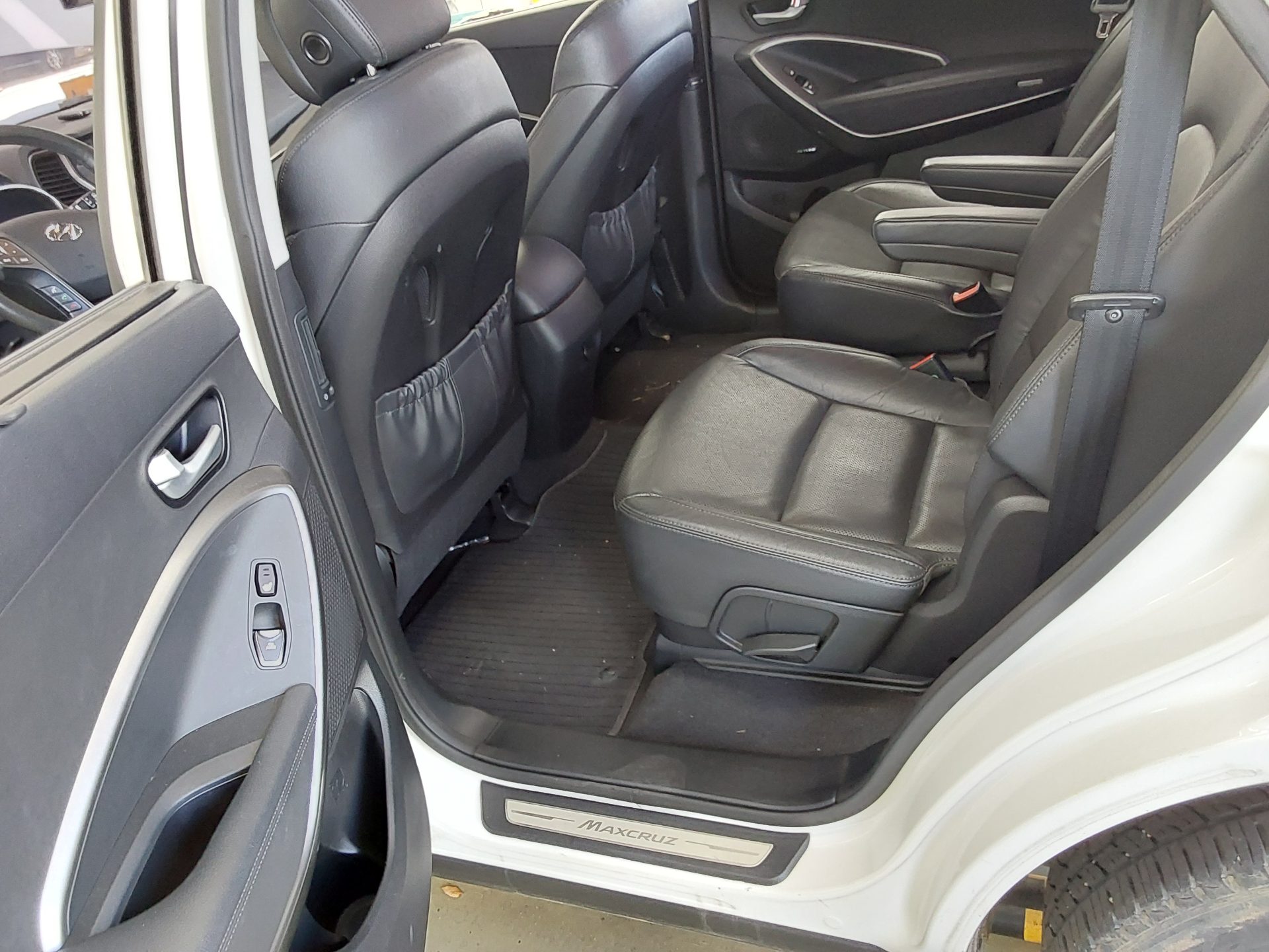 2016 - hyundai maxcruz