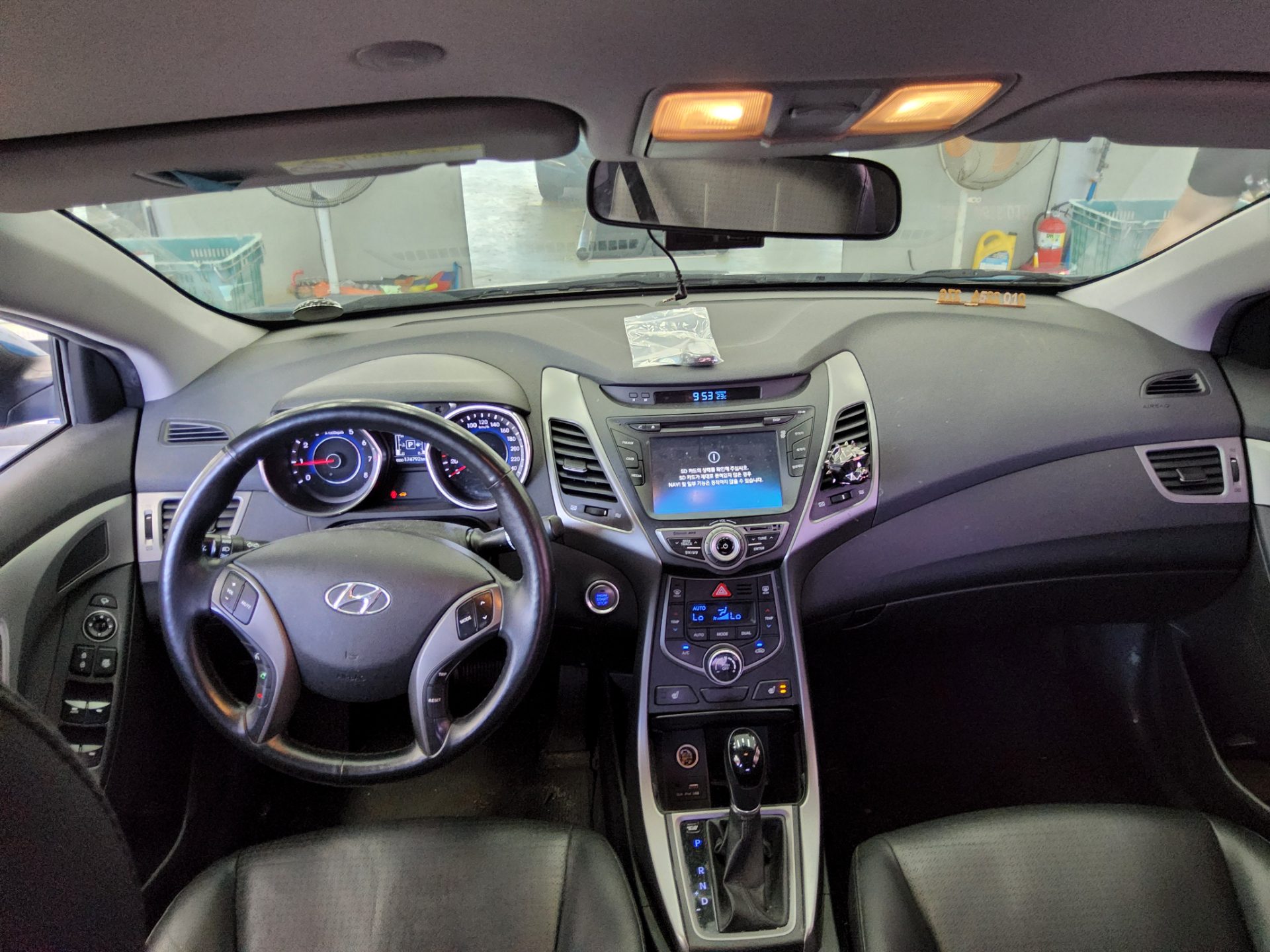 2015 - hyundai avante