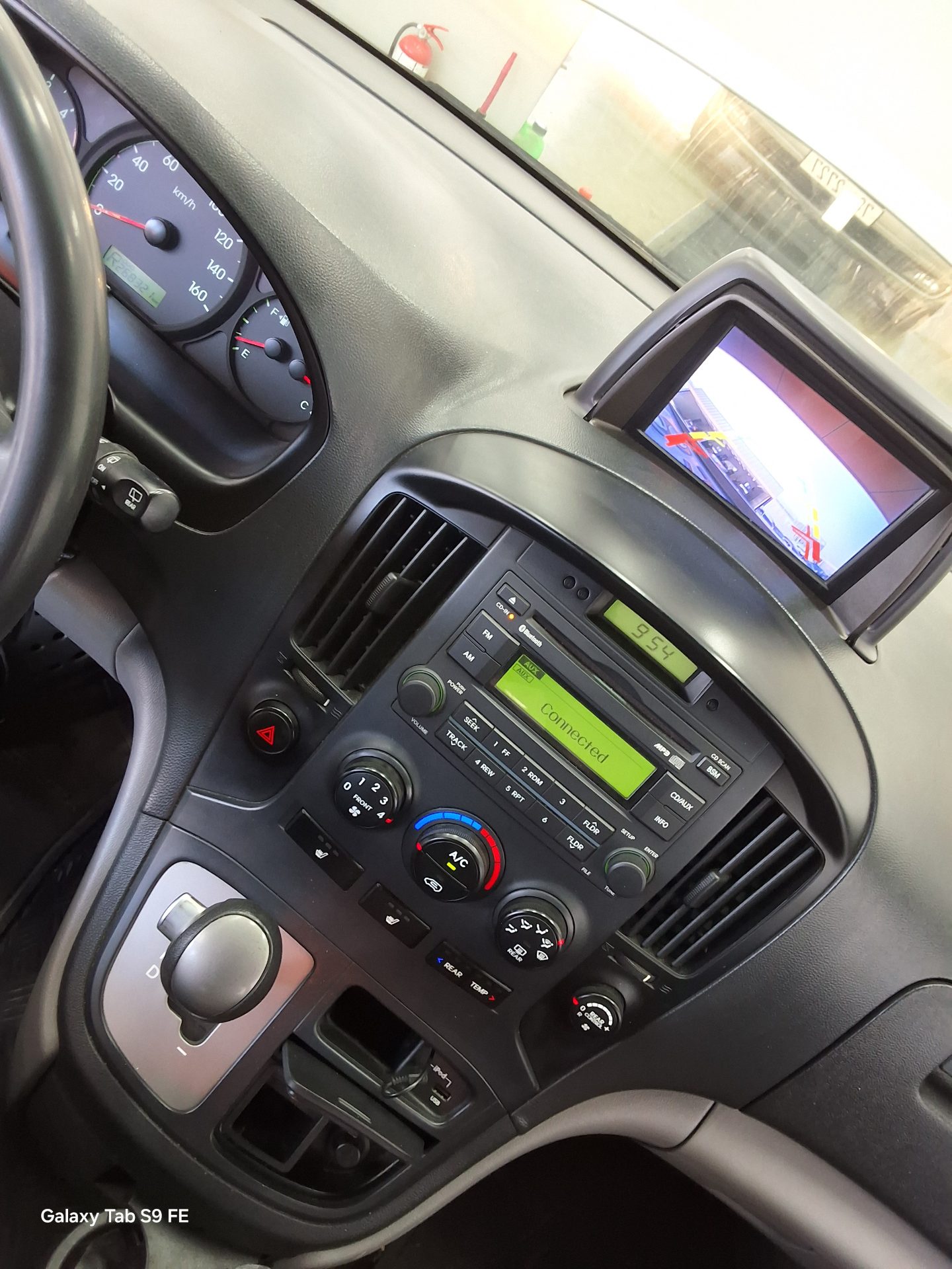 2016 - hyundai grand starex