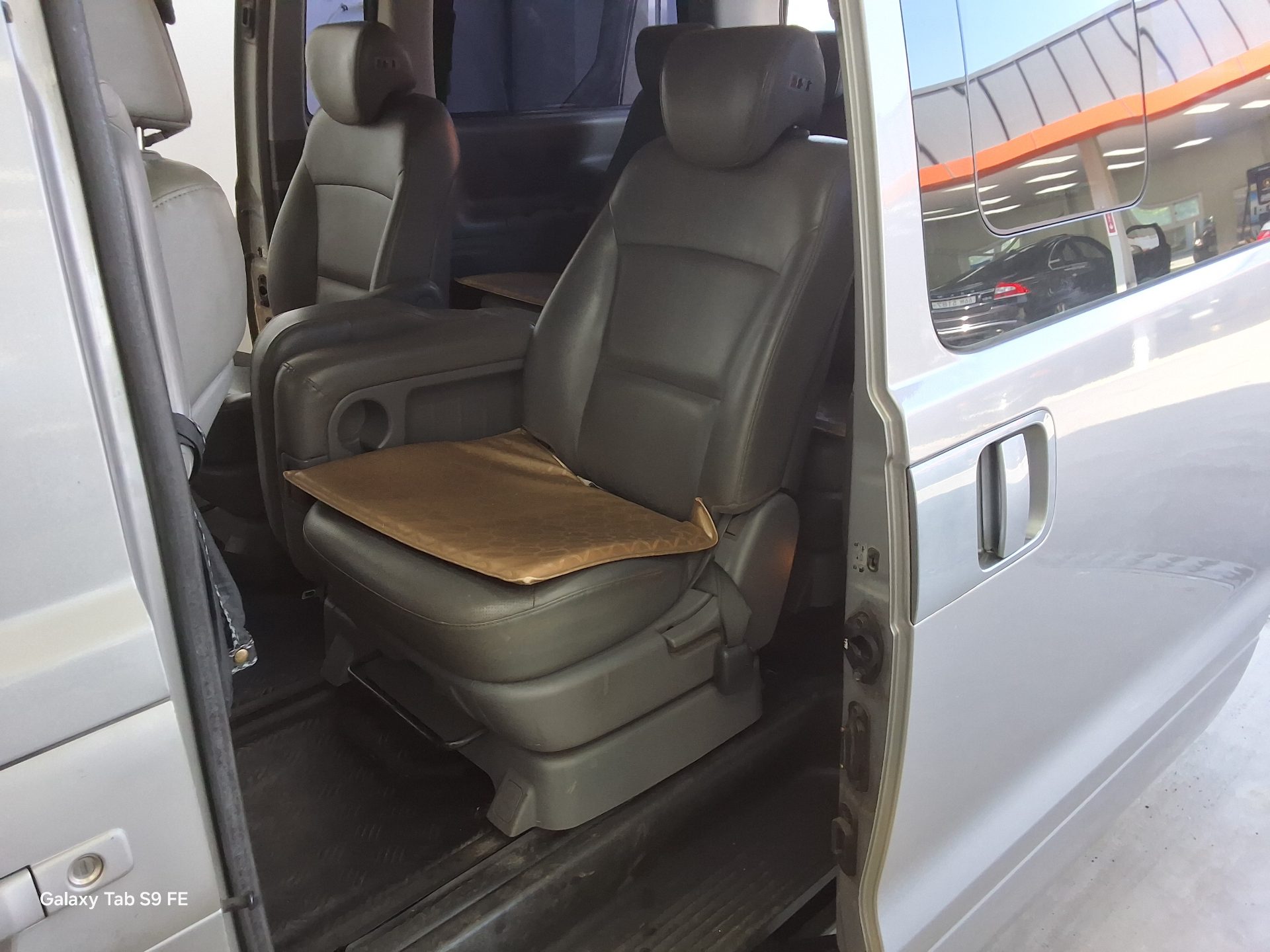 2016 - hyundai grand starex