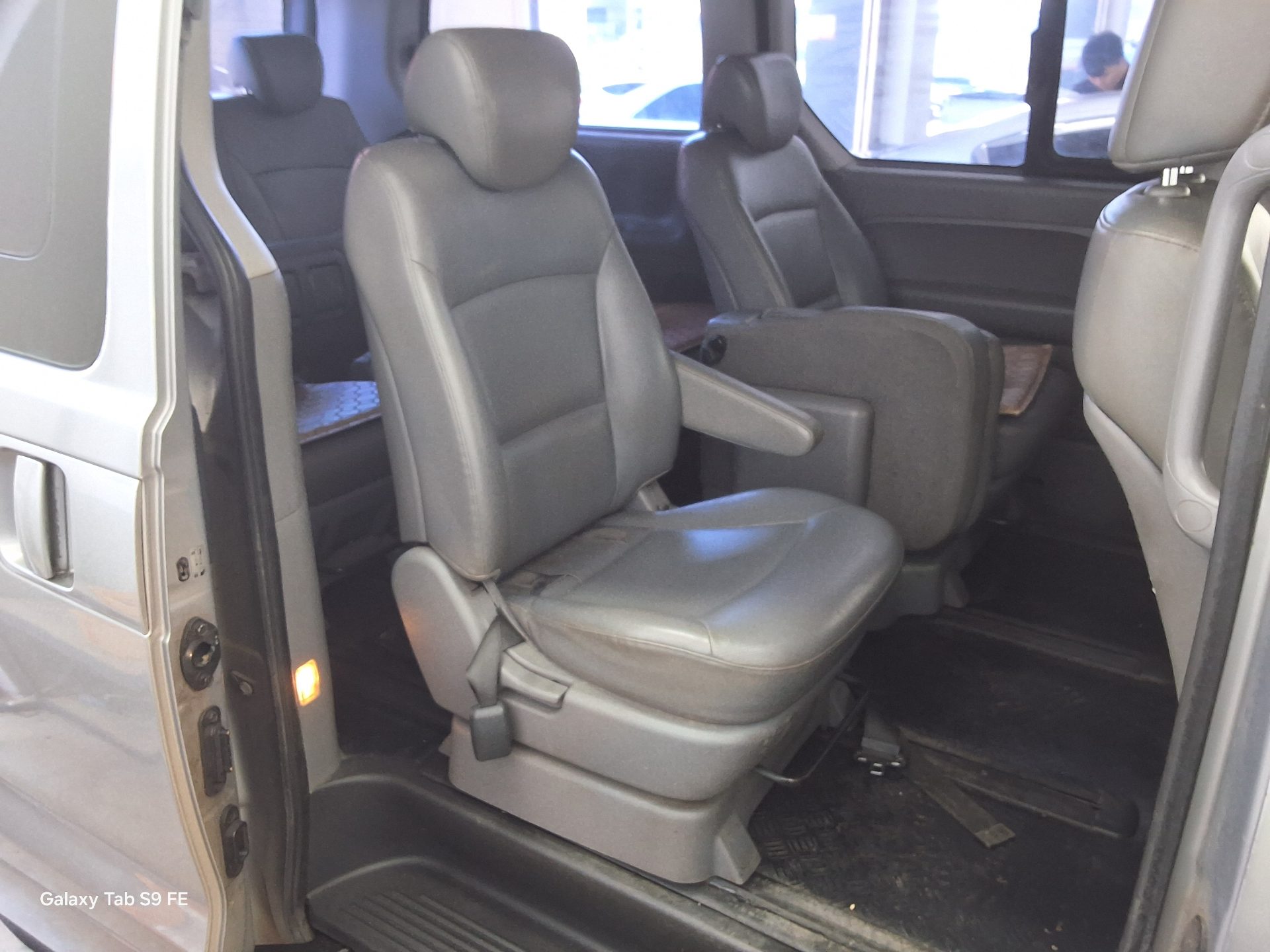 2016 - hyundai grand starex