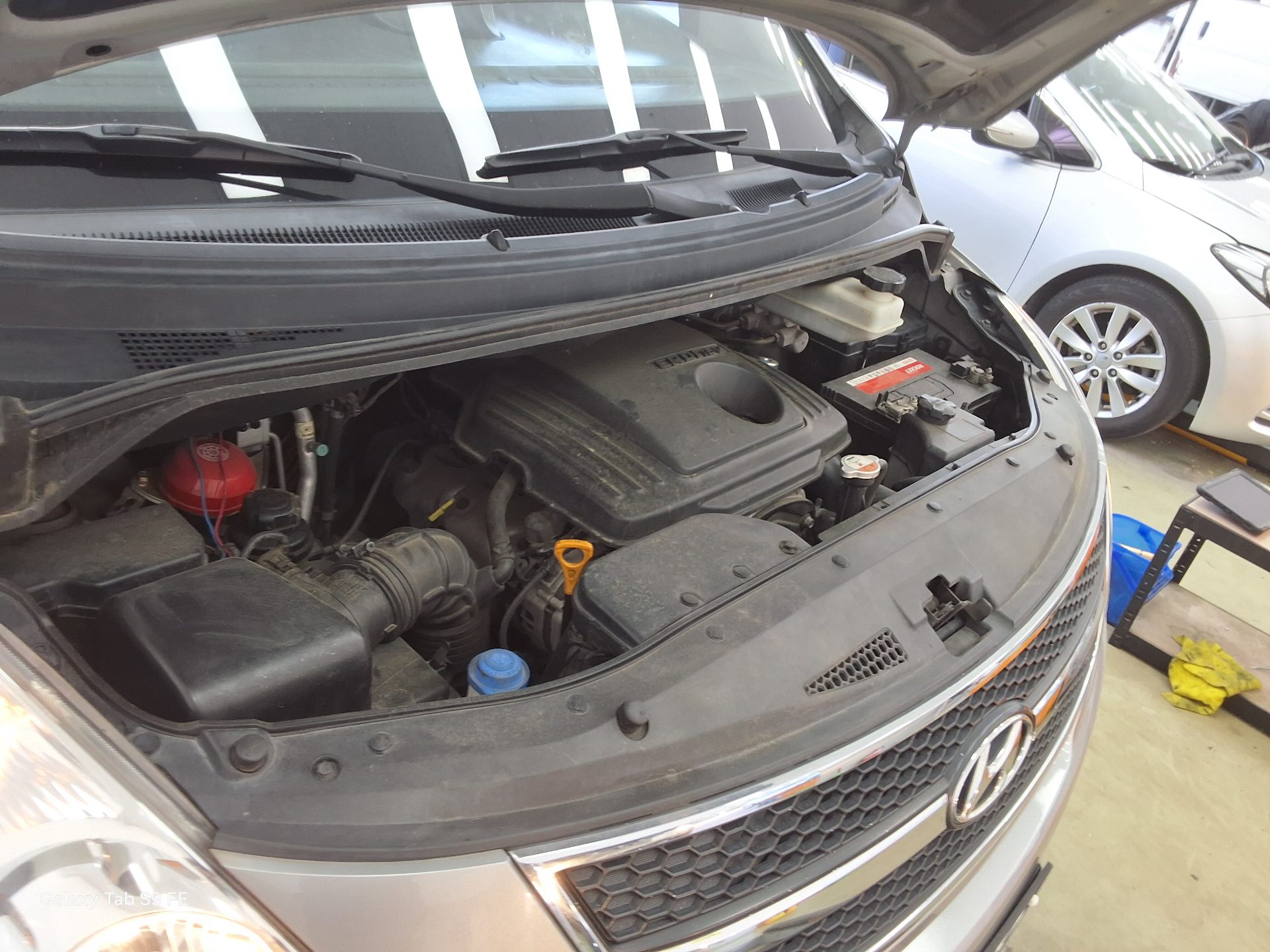 2016 - hyundai grand starex