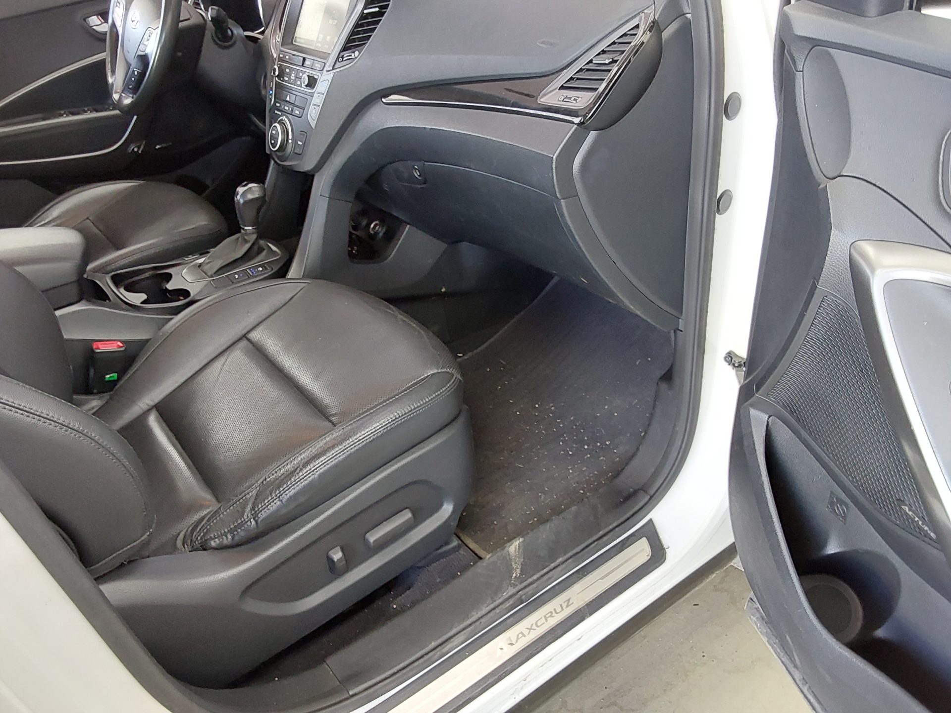 2016 - hyundai maxcruz