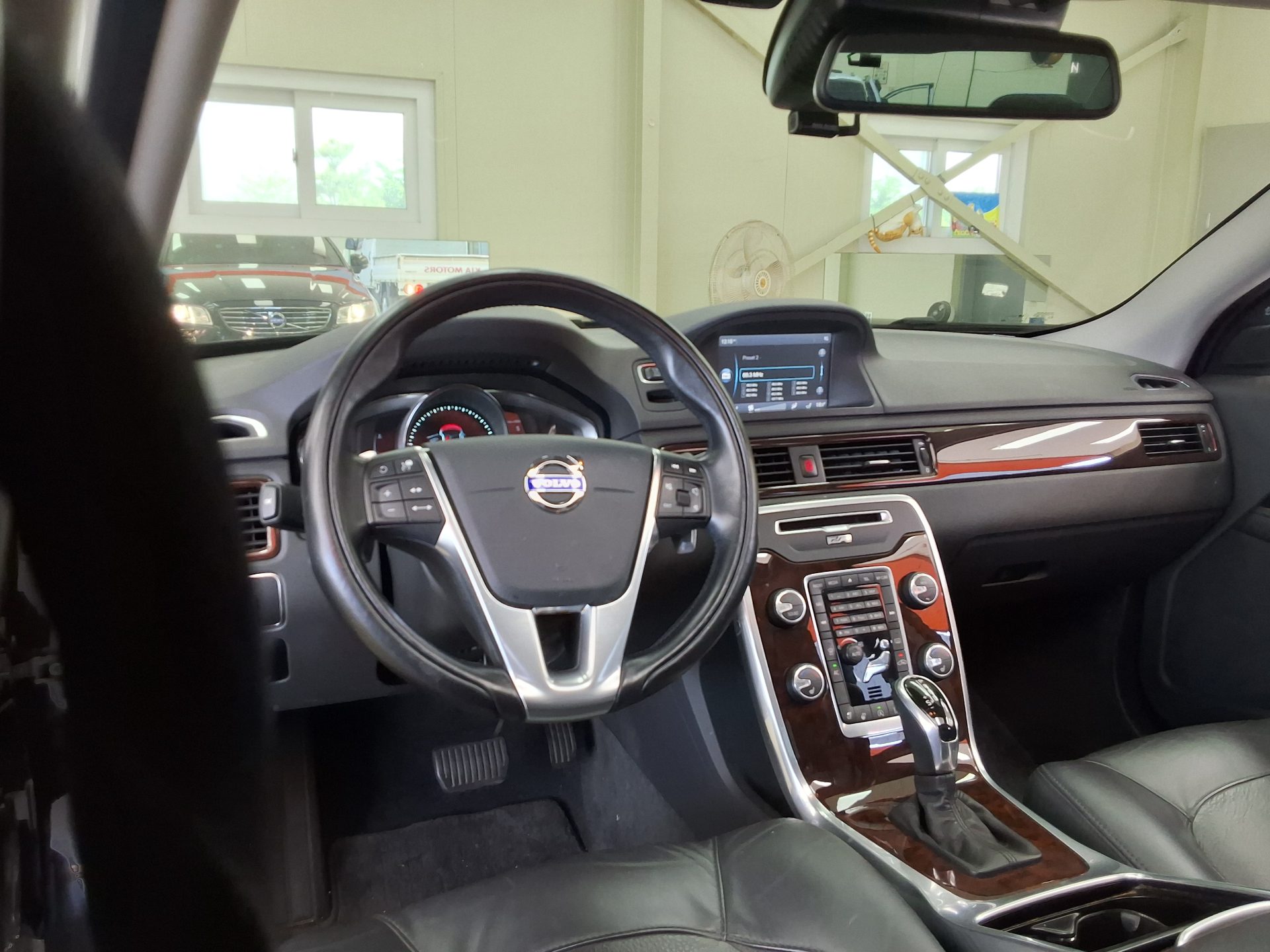 2014 - volvo s80