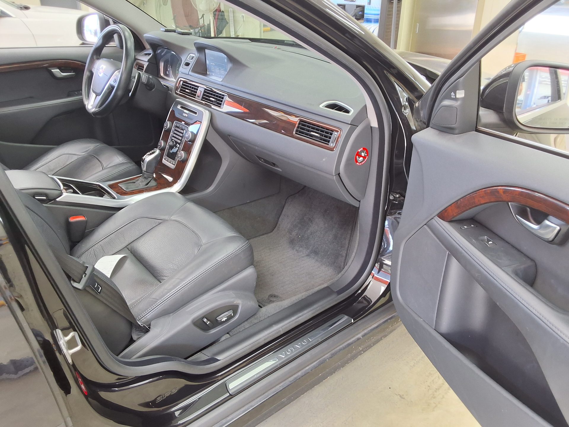 2014 - volvo s80