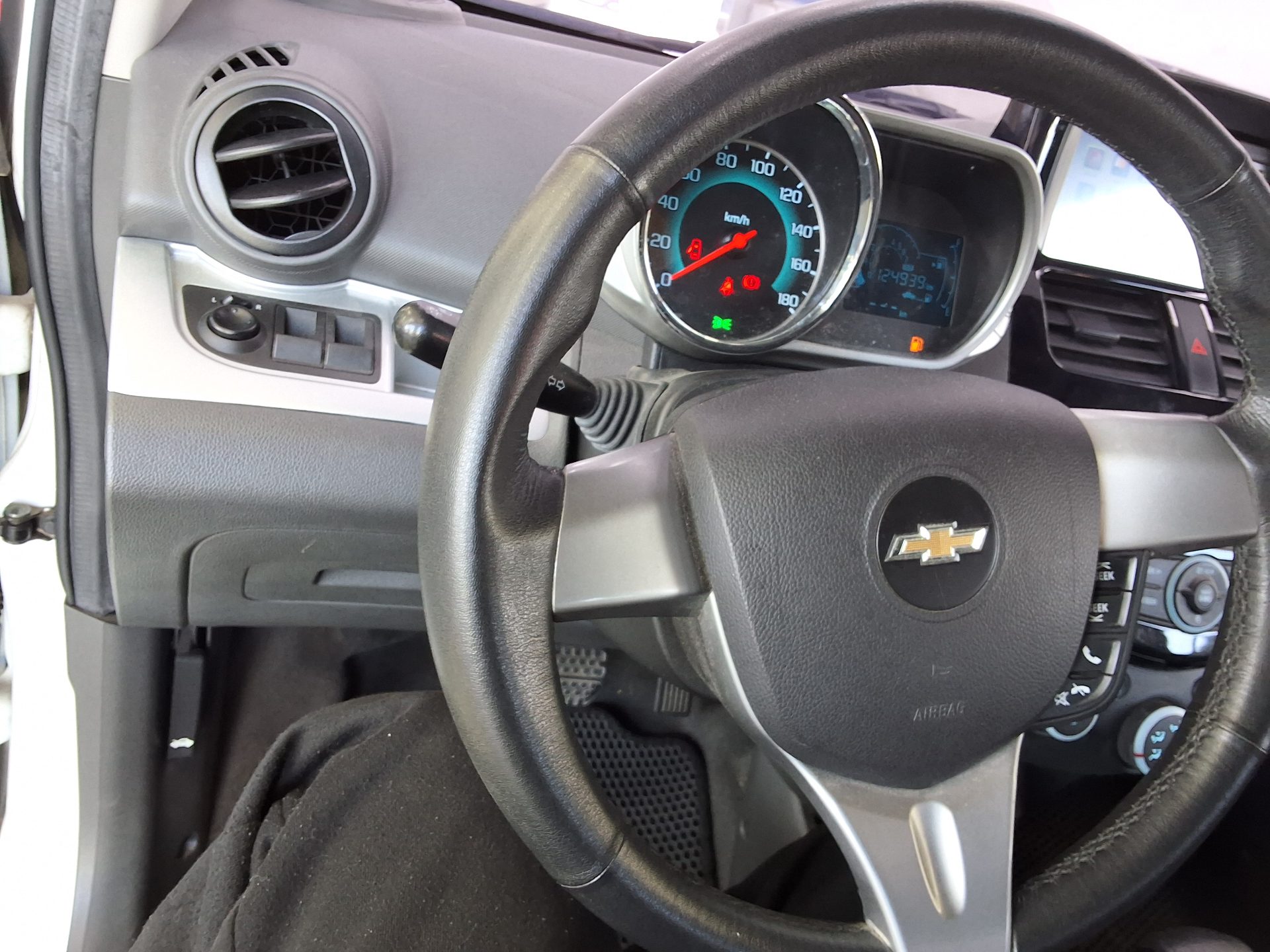 2014 - chevrolet spark