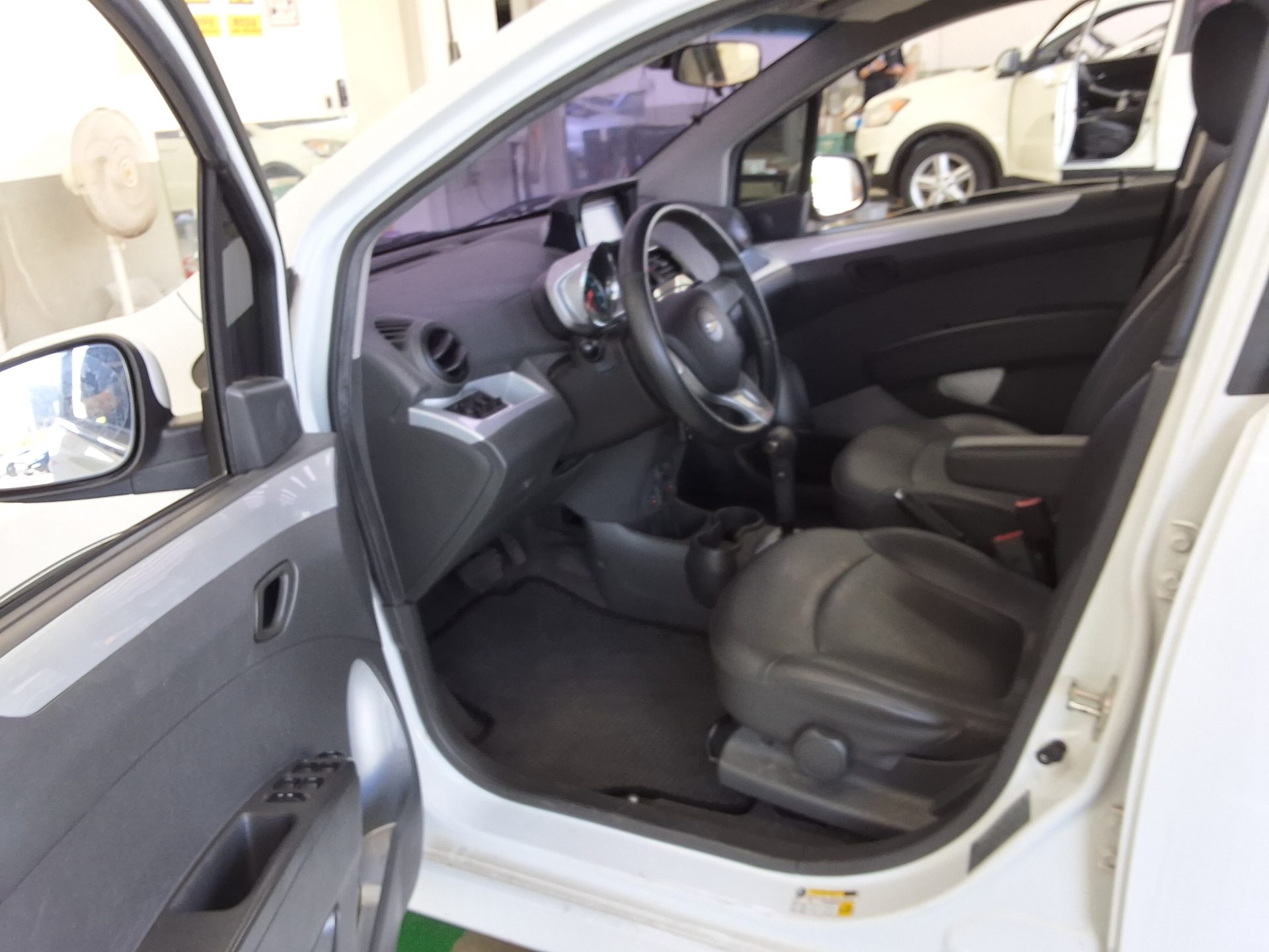 2014 - chevrolet spark
