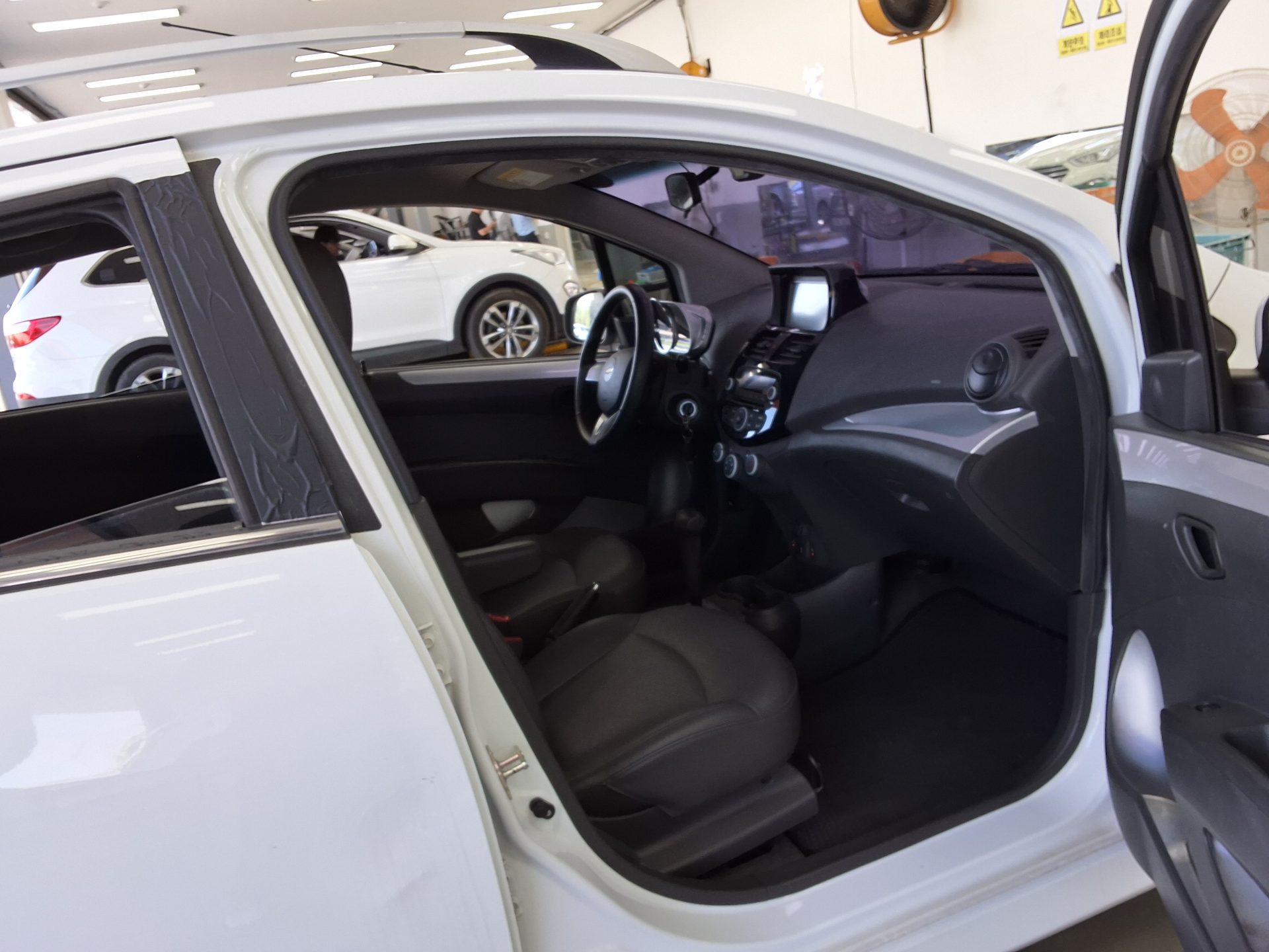 2014 - chevrolet spark