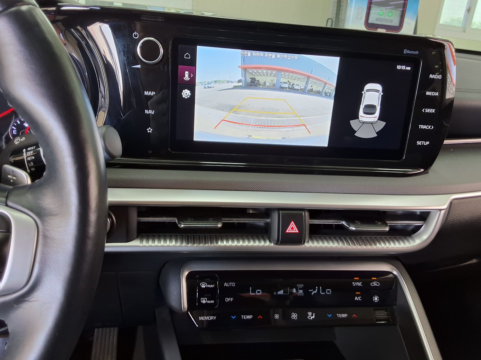 2022 - kia k5