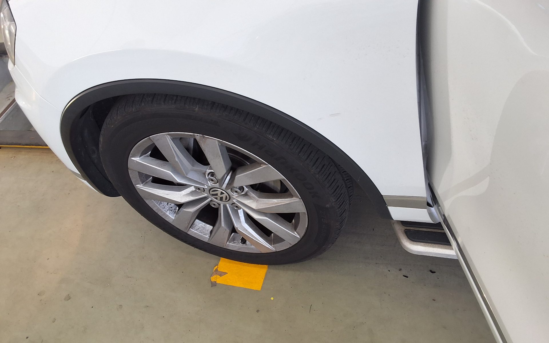2016 - volkswagen touareg