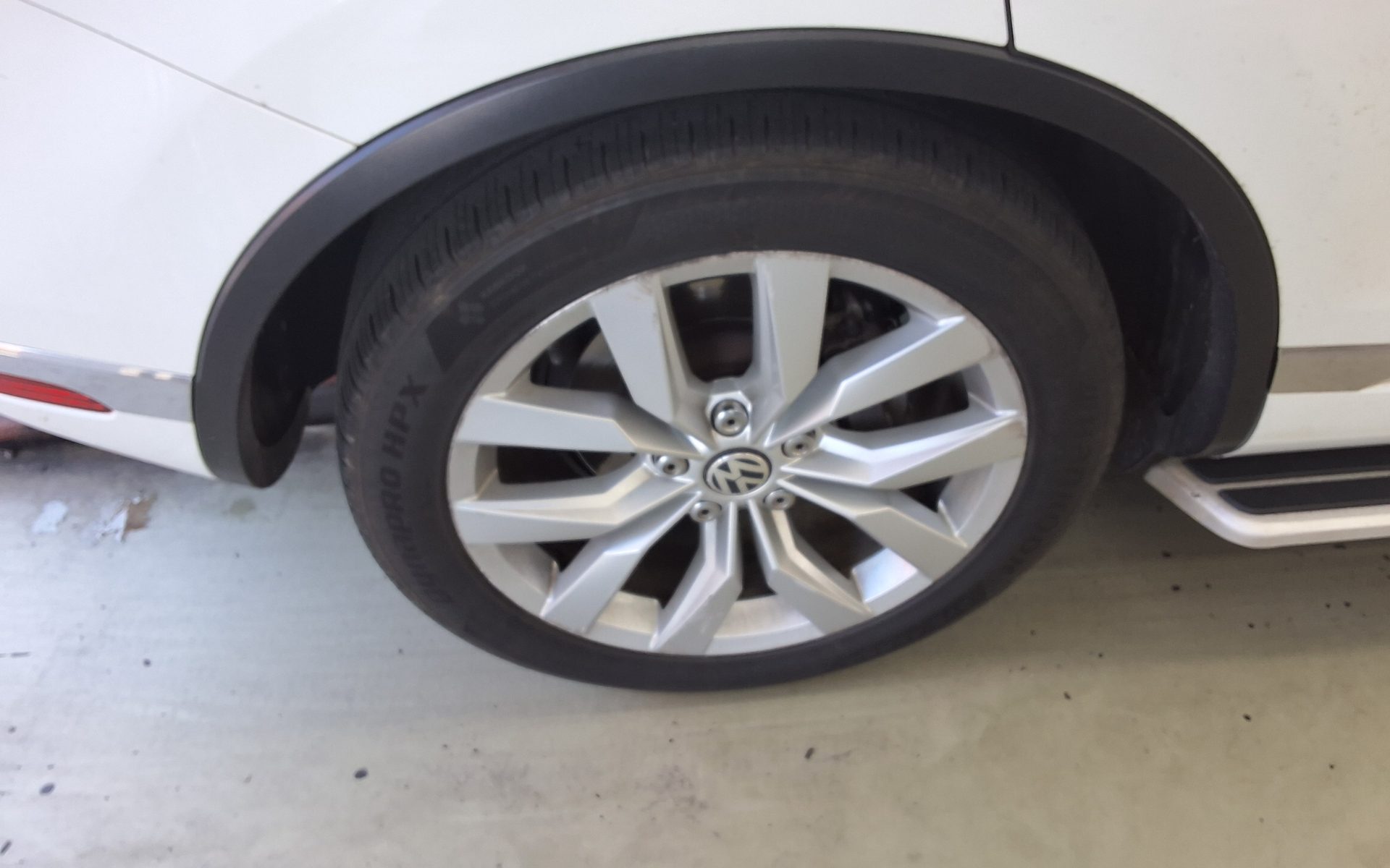 2016 - volkswagen touareg
