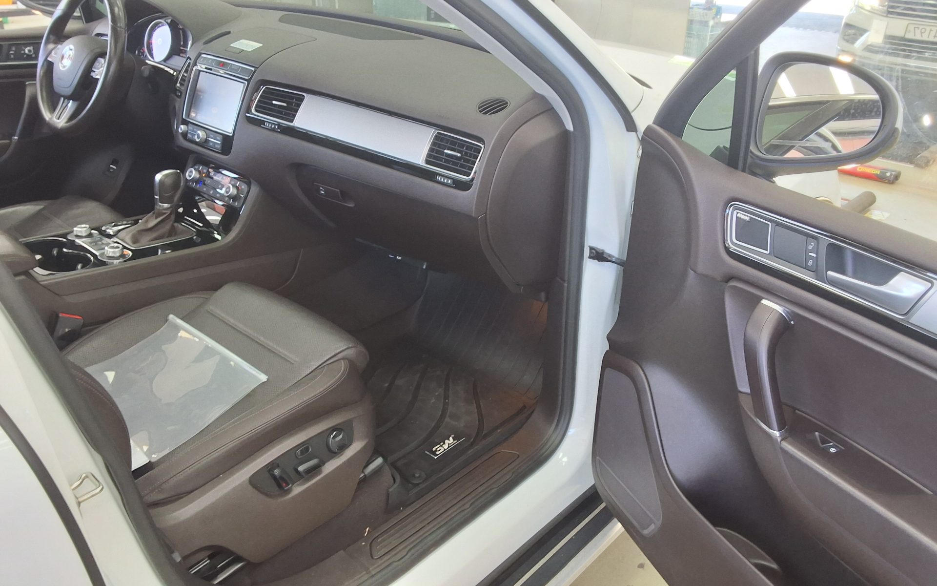 2016 - volkswagen touareg