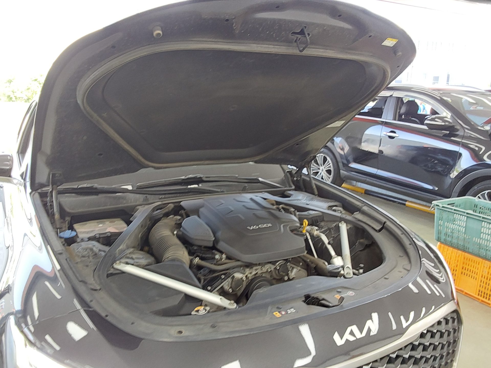 2022 - kia k9
