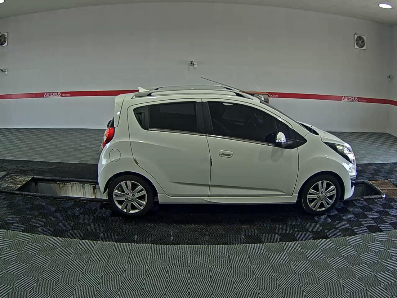 2014 - chevrolet spark