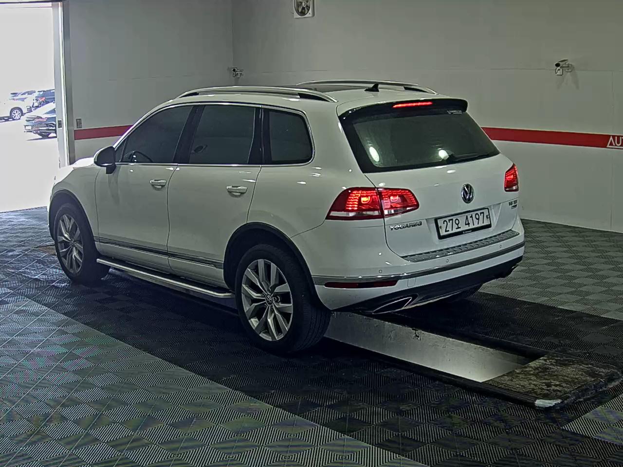 2016 - volkswagen touareg