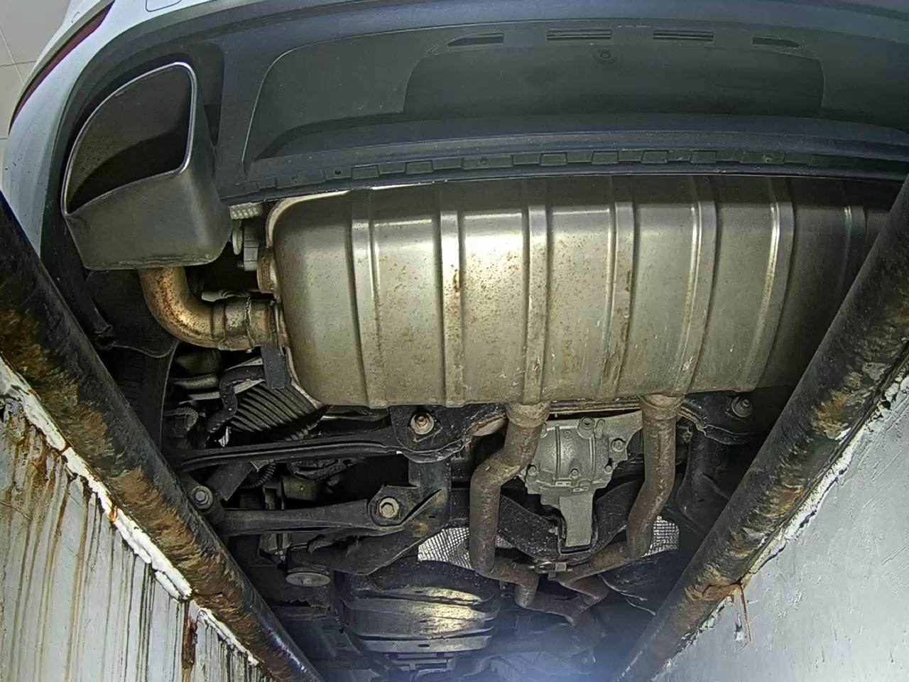 2016 - volkswagen touareg