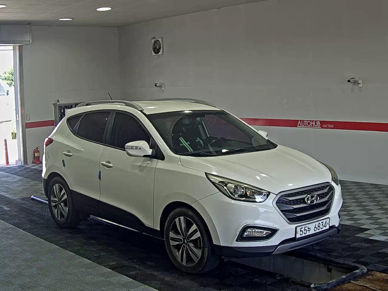 2014 - hyundai tucson