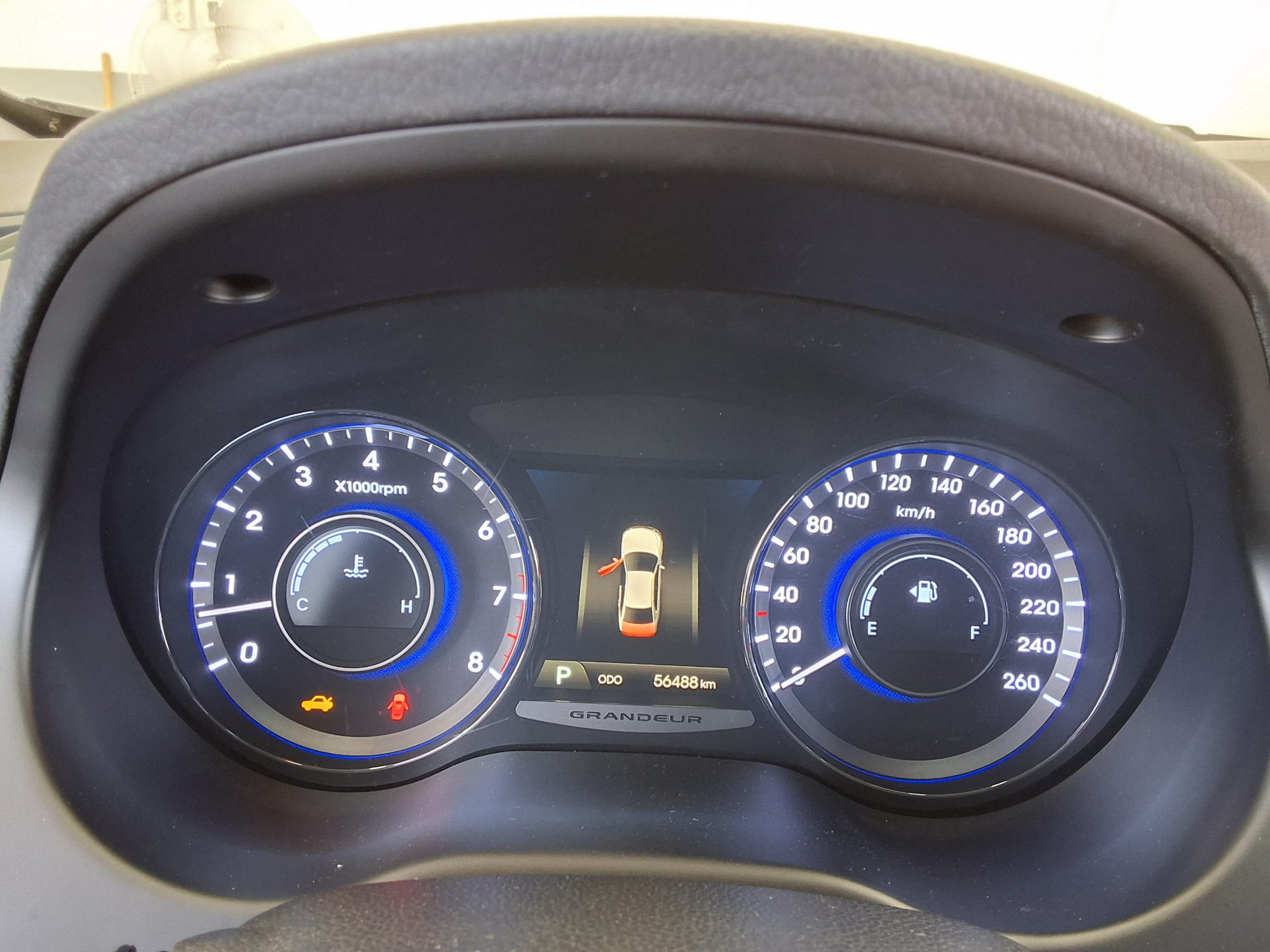 2011 - hyundai grandeur