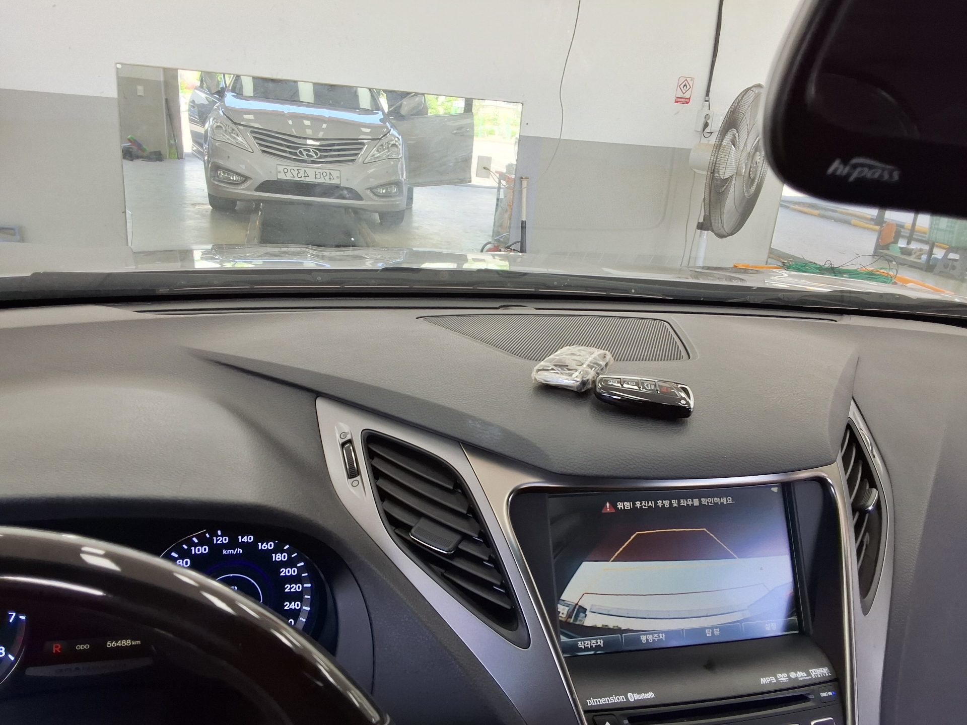 2011 - hyundai grandeur