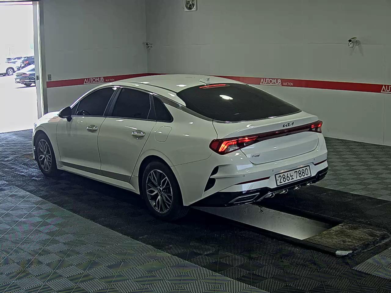 2022 - kia k5