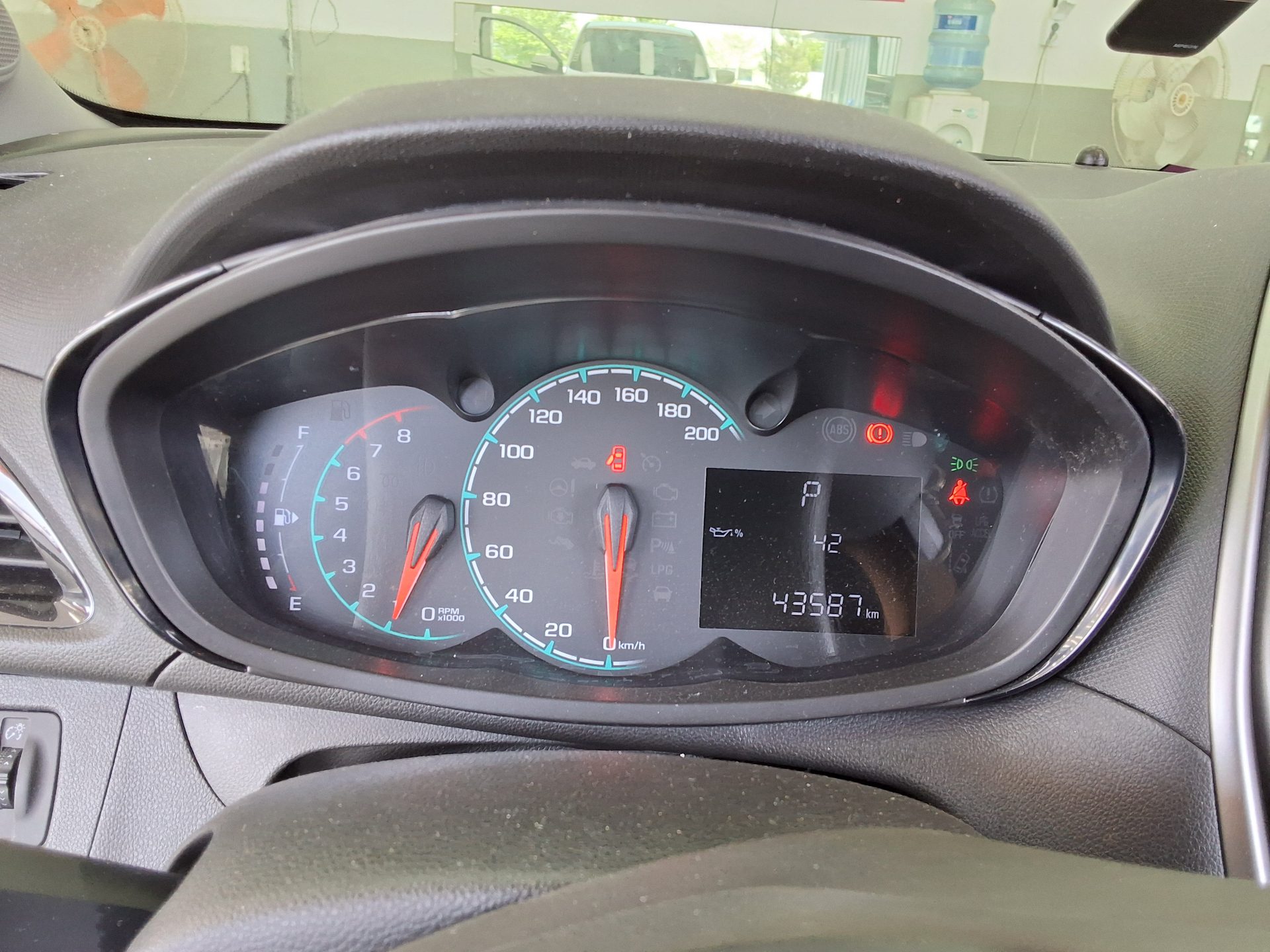 2017 - chevrolet spark