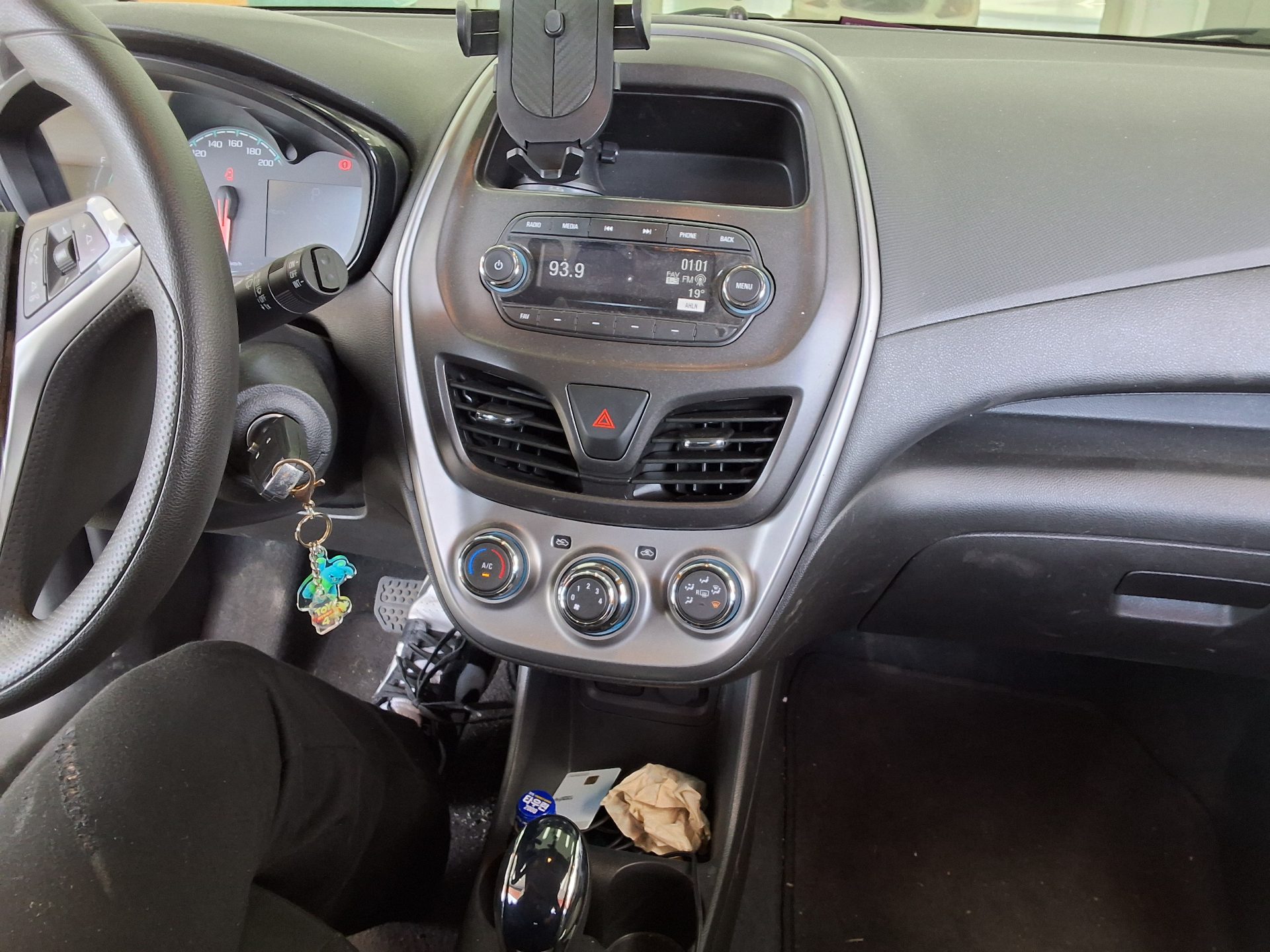 2017 - chevrolet spark