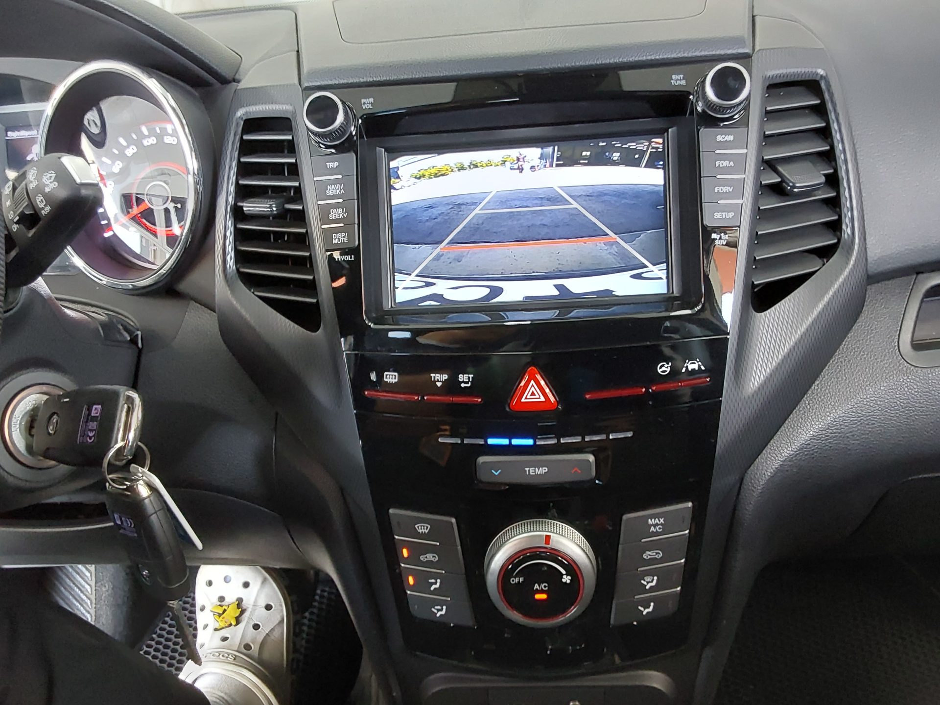 2017 - ssangyong tivoli