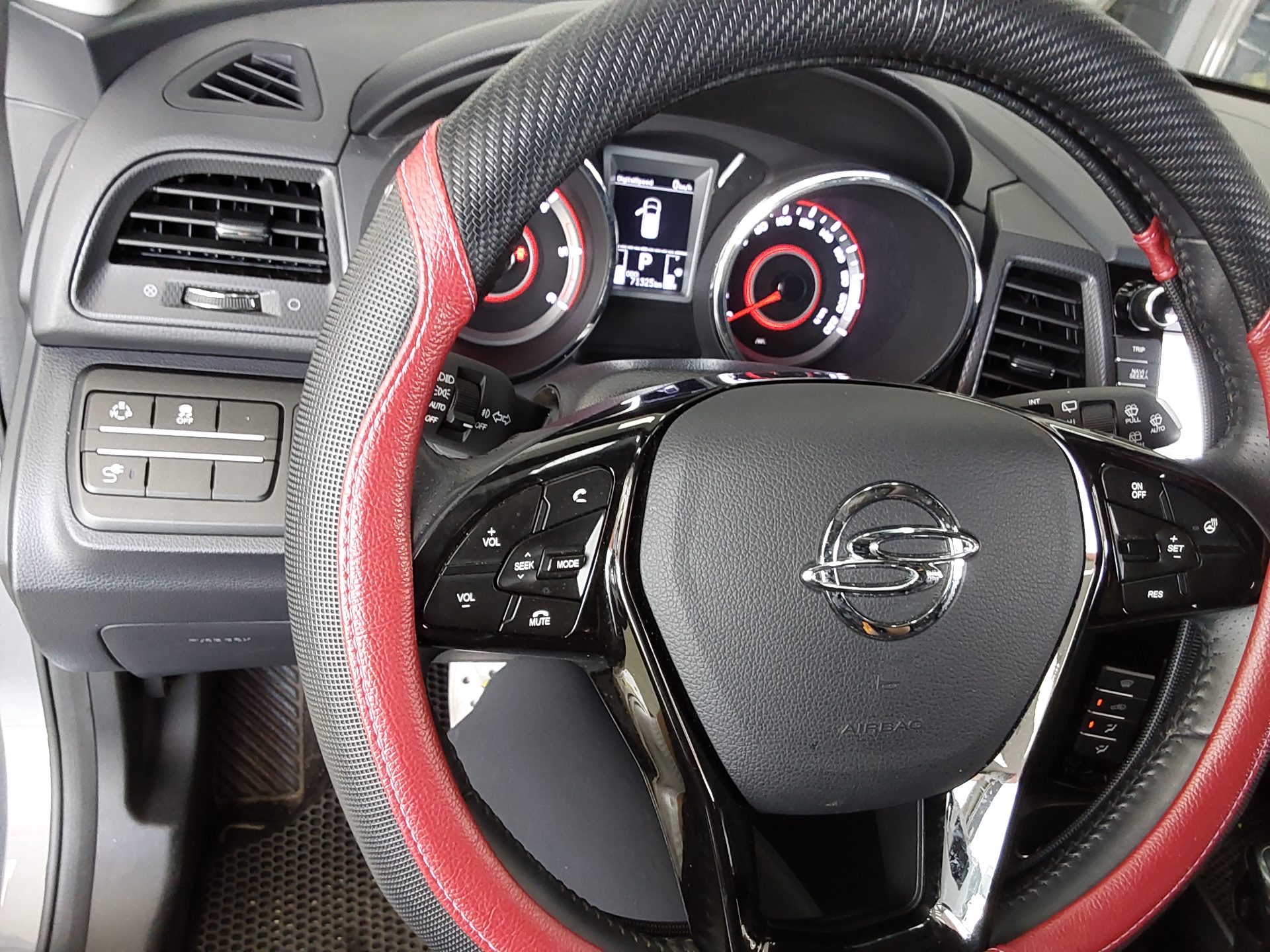 2017 - ssangyong tivoli