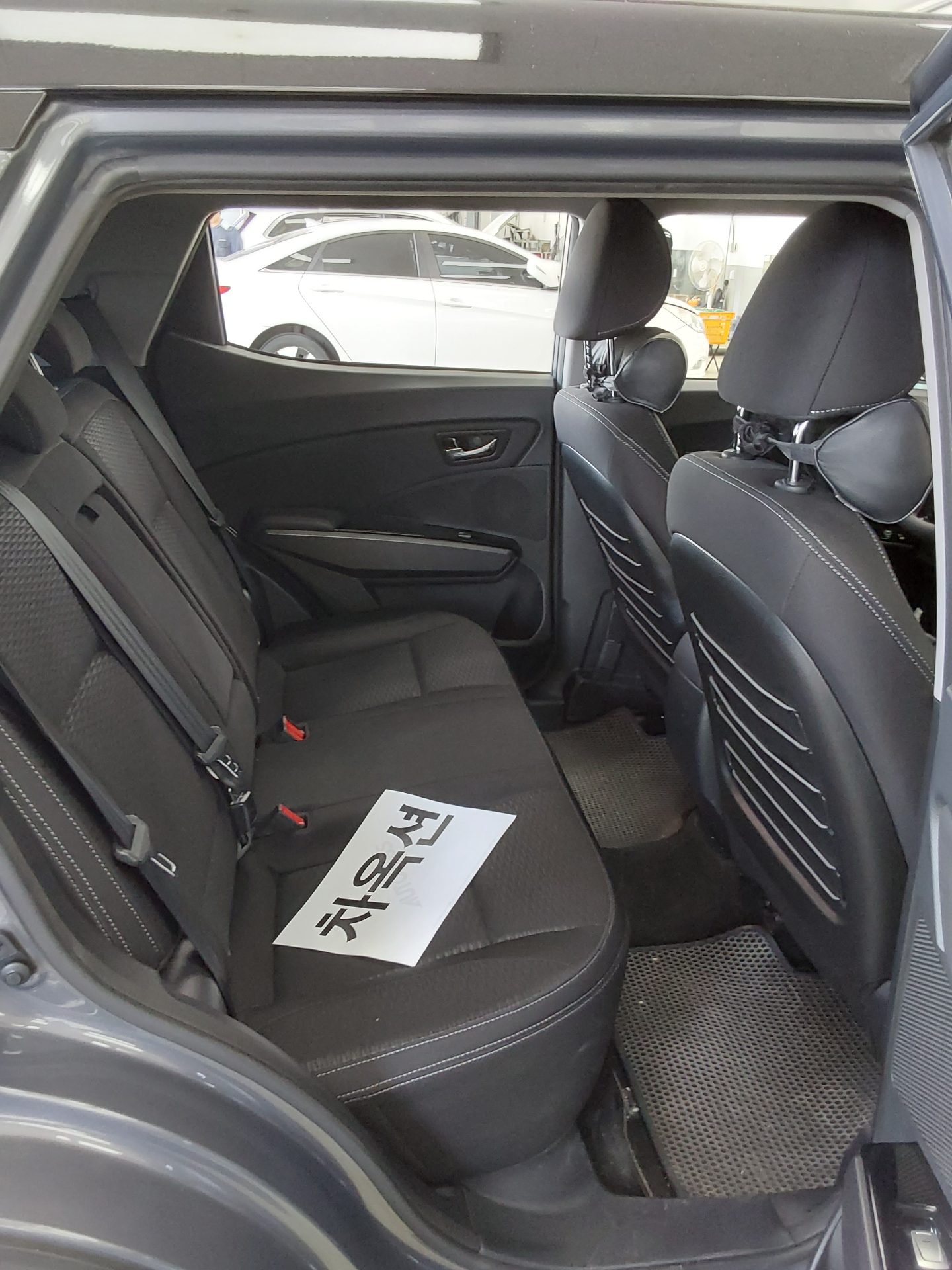 2017 - ssangyong tivoli