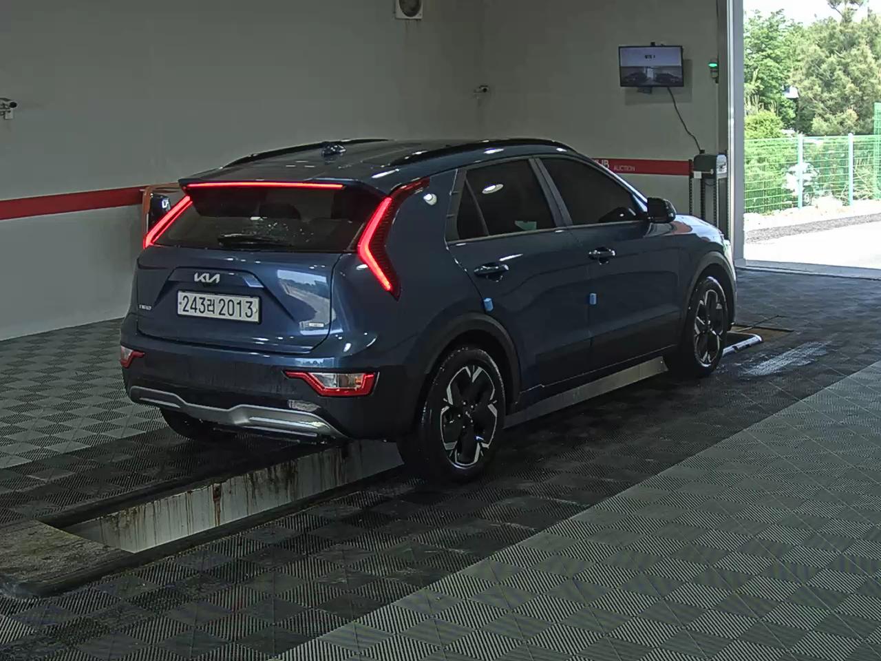 2024 - kia niro