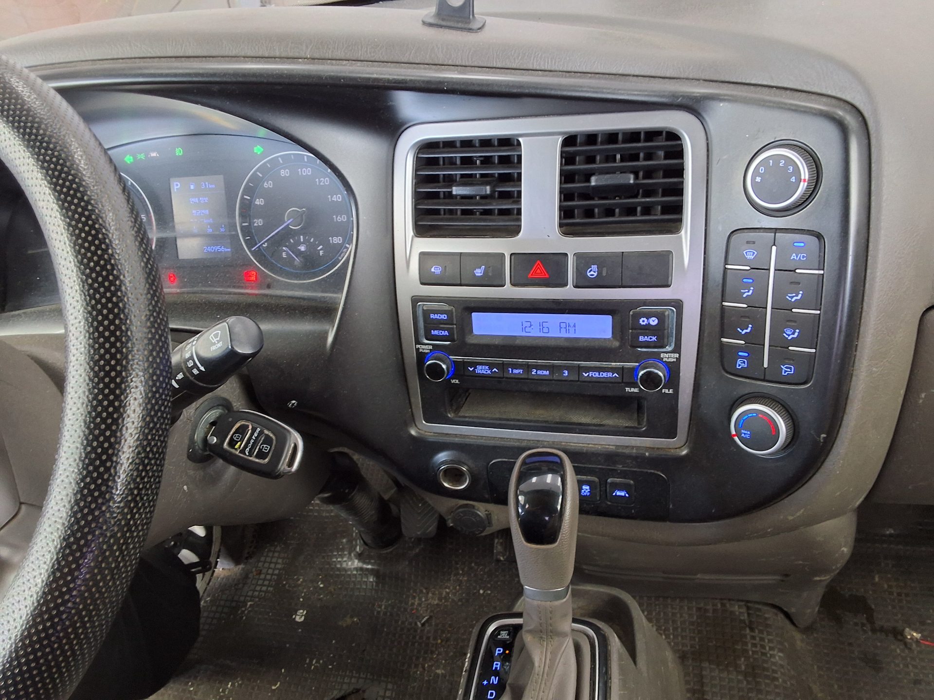2021 - hyundai porter
