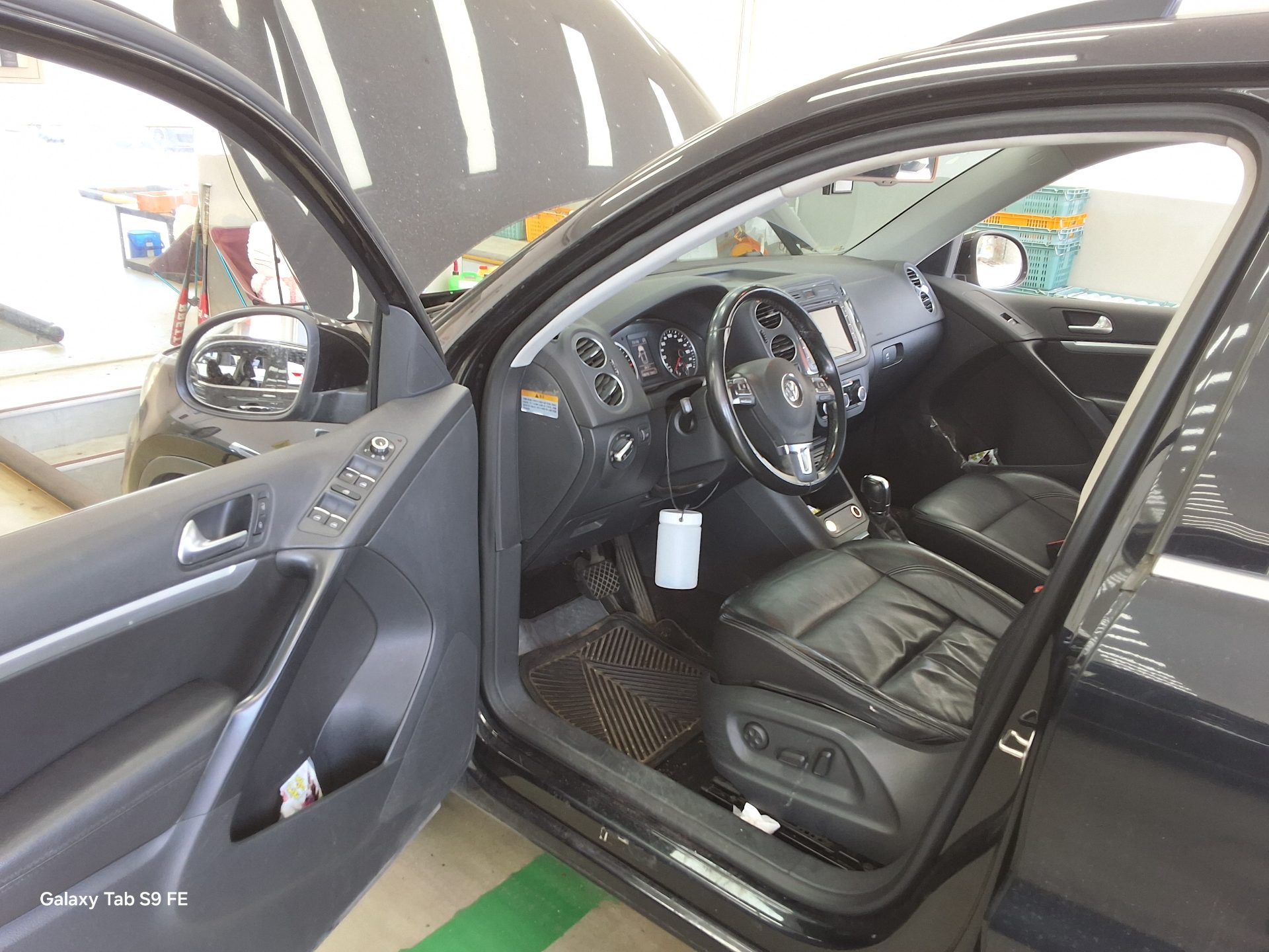 2014 - volkswagen tiguan