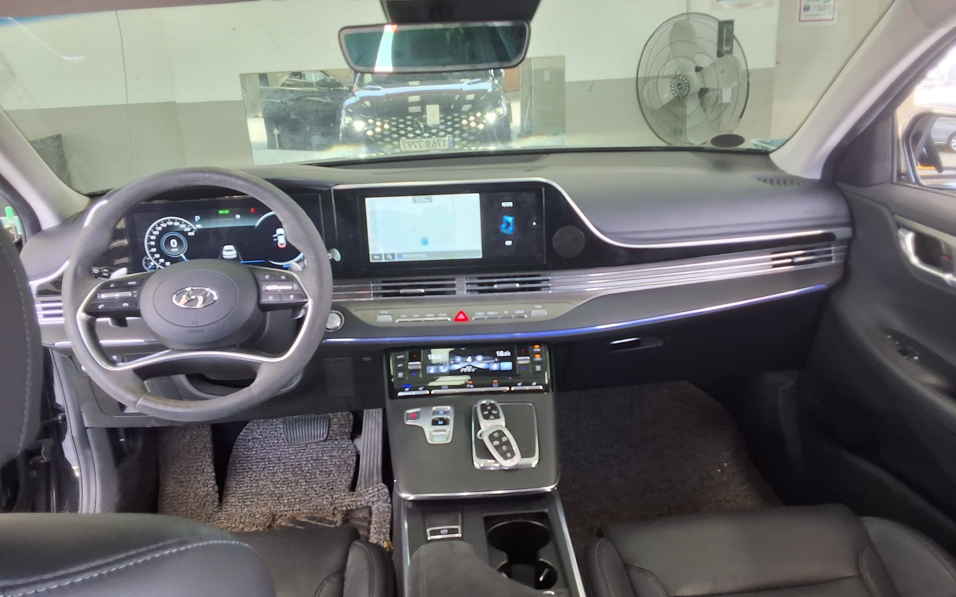2022 - hyundai grandeur