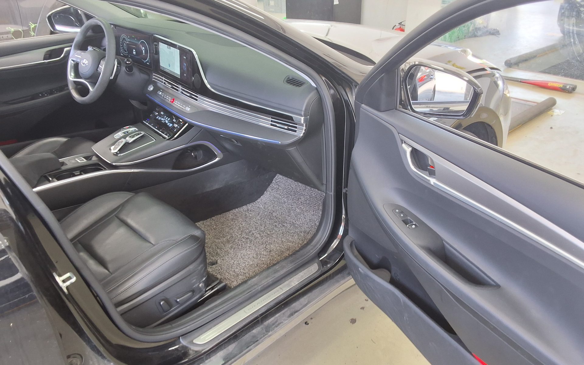 2022 - hyundai grandeur