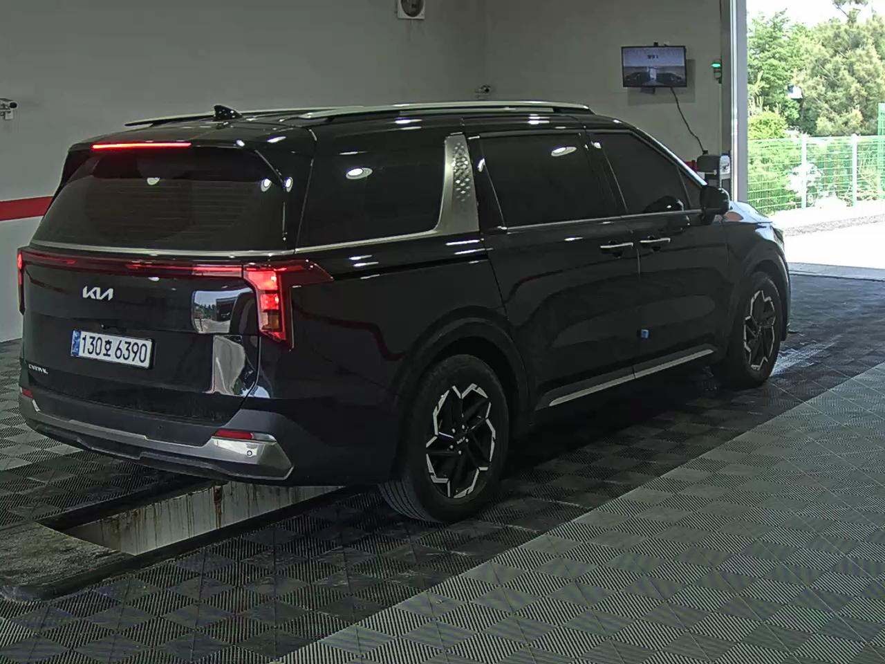 2024 - kia carnival