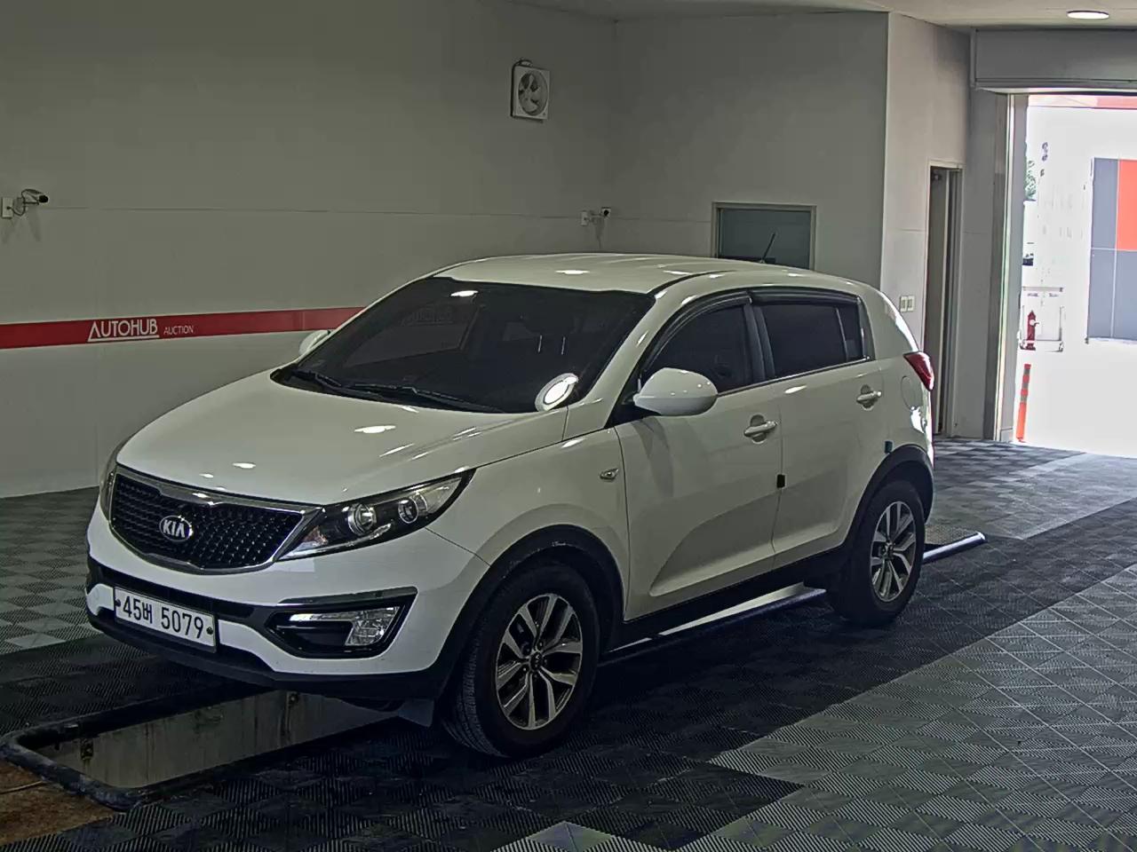 KIA SPORTAGE R