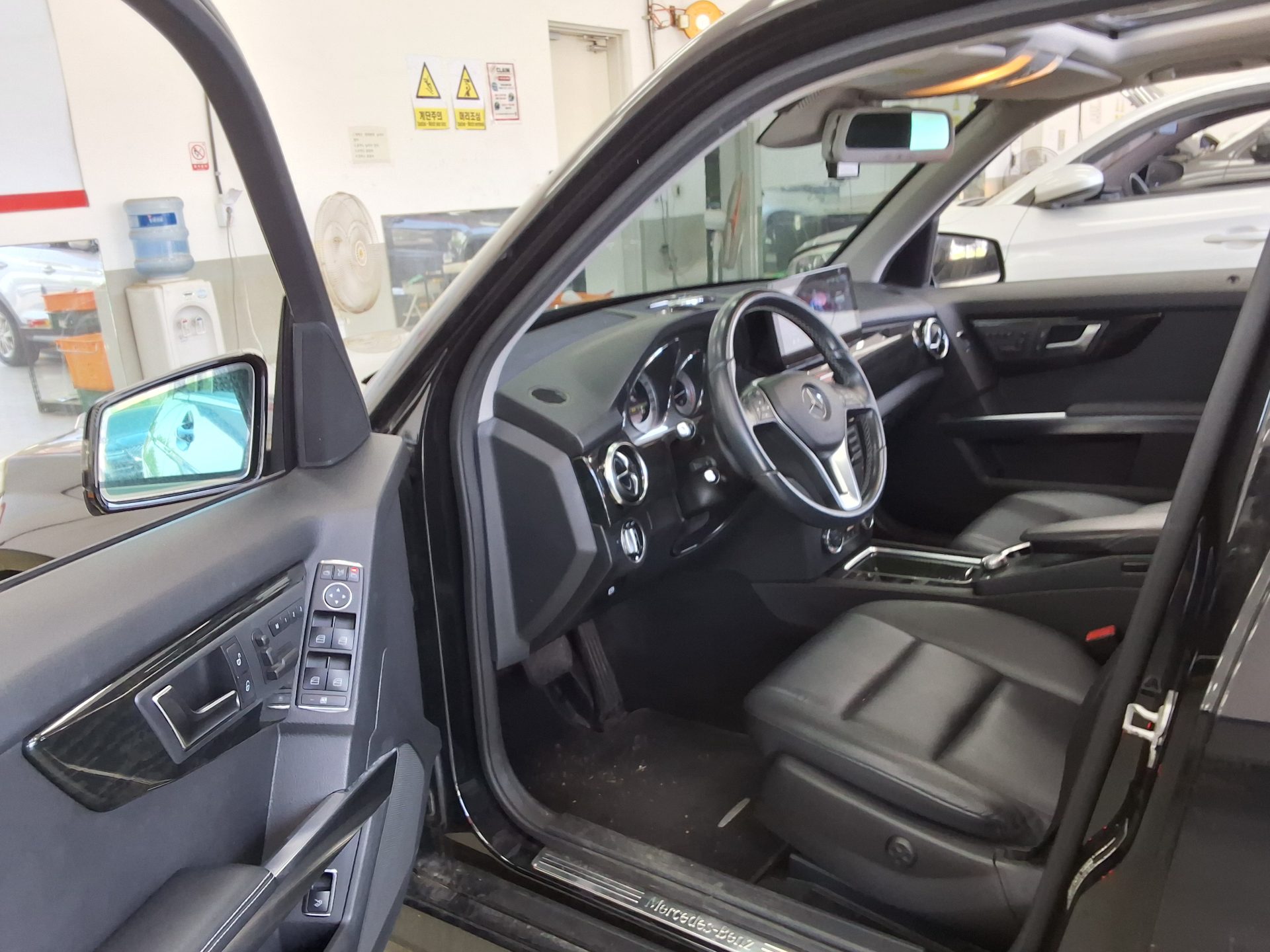 2013 - mercedes-benz glk220