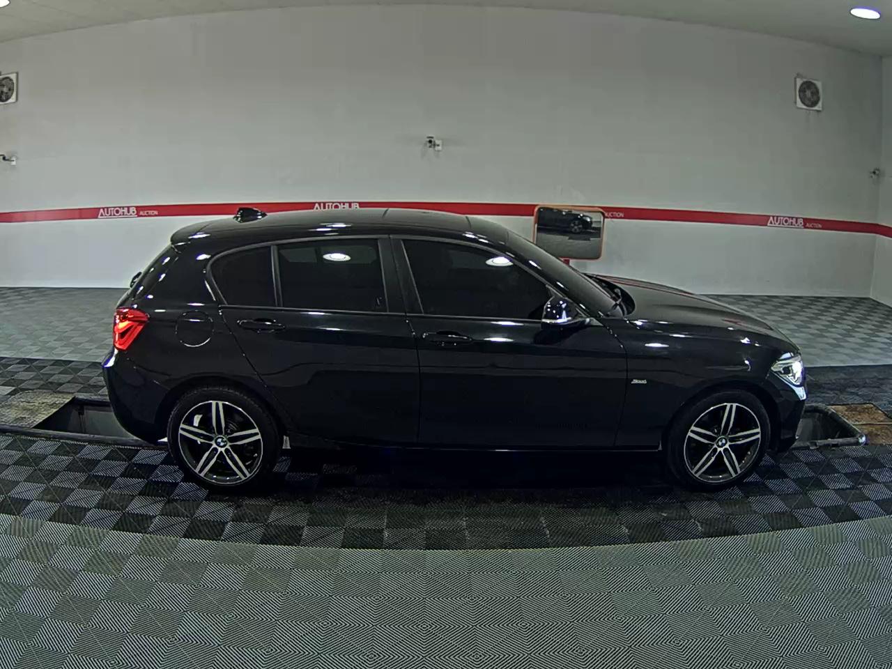 2017 - bmw 1 series