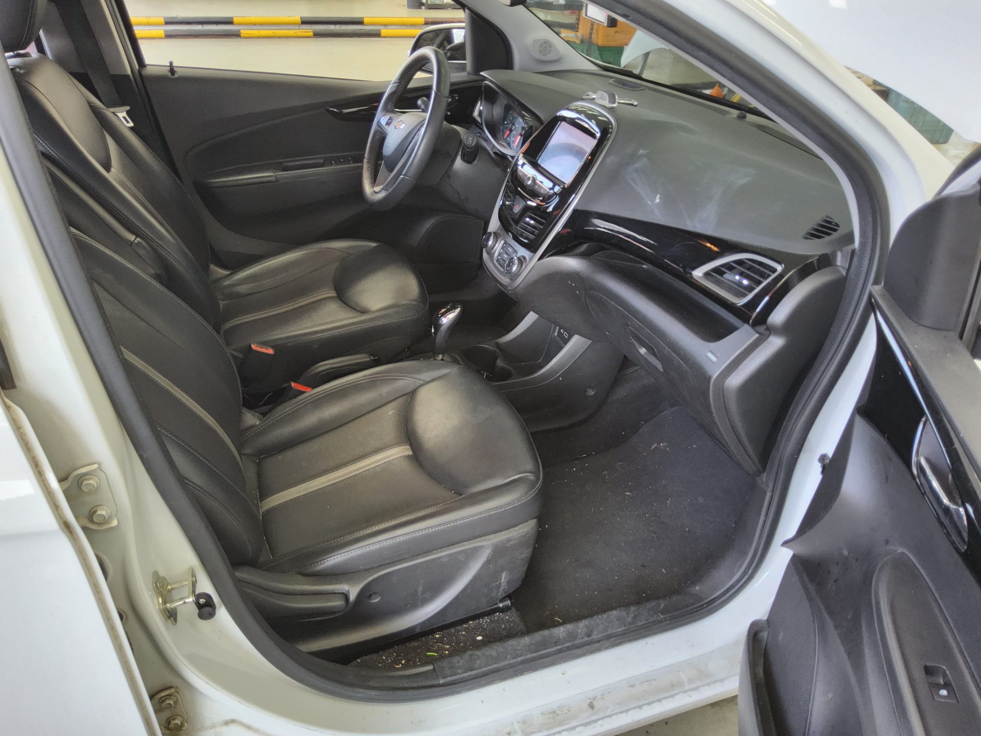 2021 - chevrolet spark