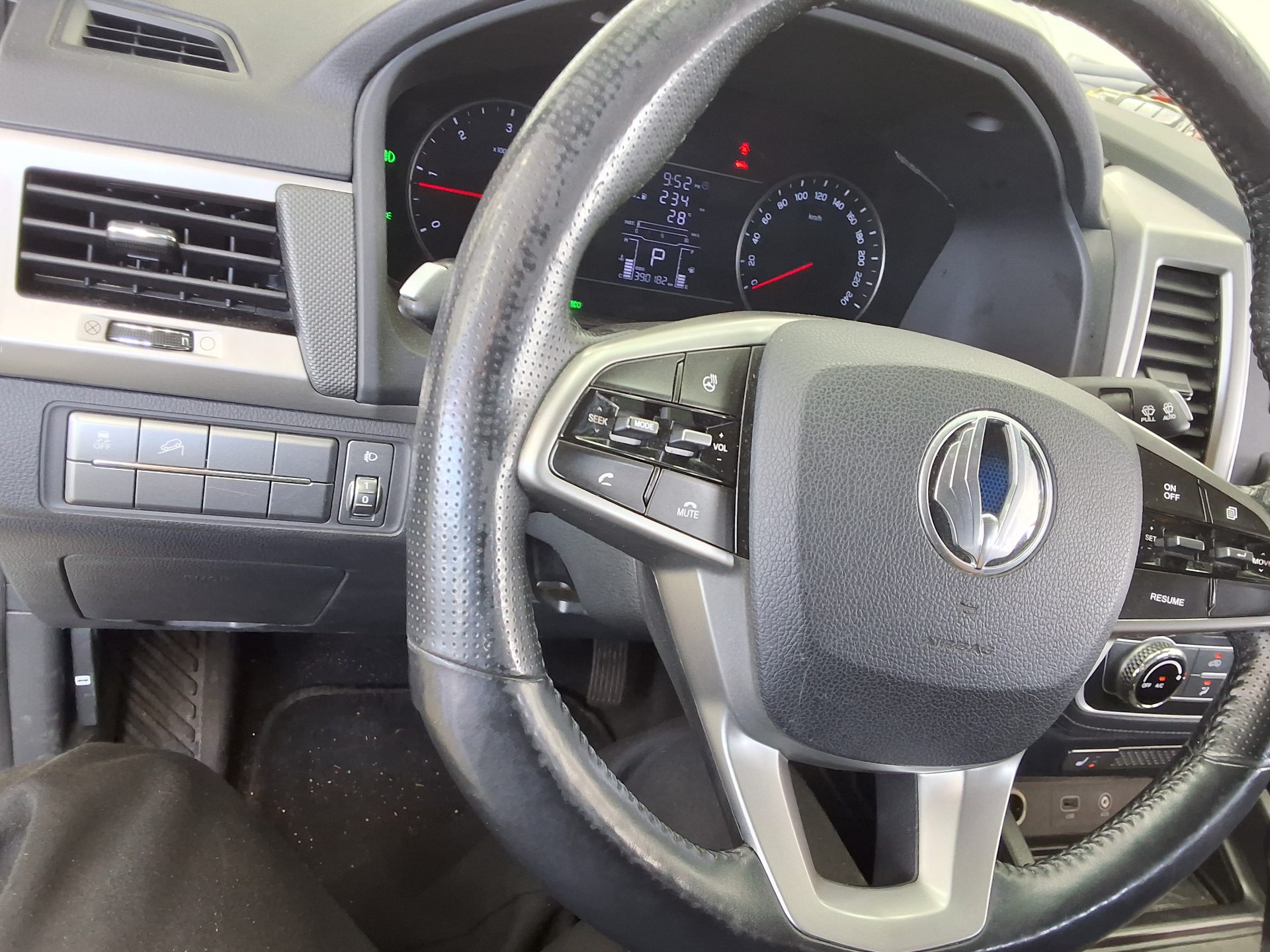 2018 - ssangyong rexton
