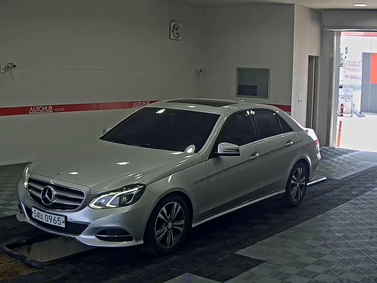 MERCEDES-BENZ CLASS (4TH GEN) E220 CDI BLUETEC AVANTGARDE