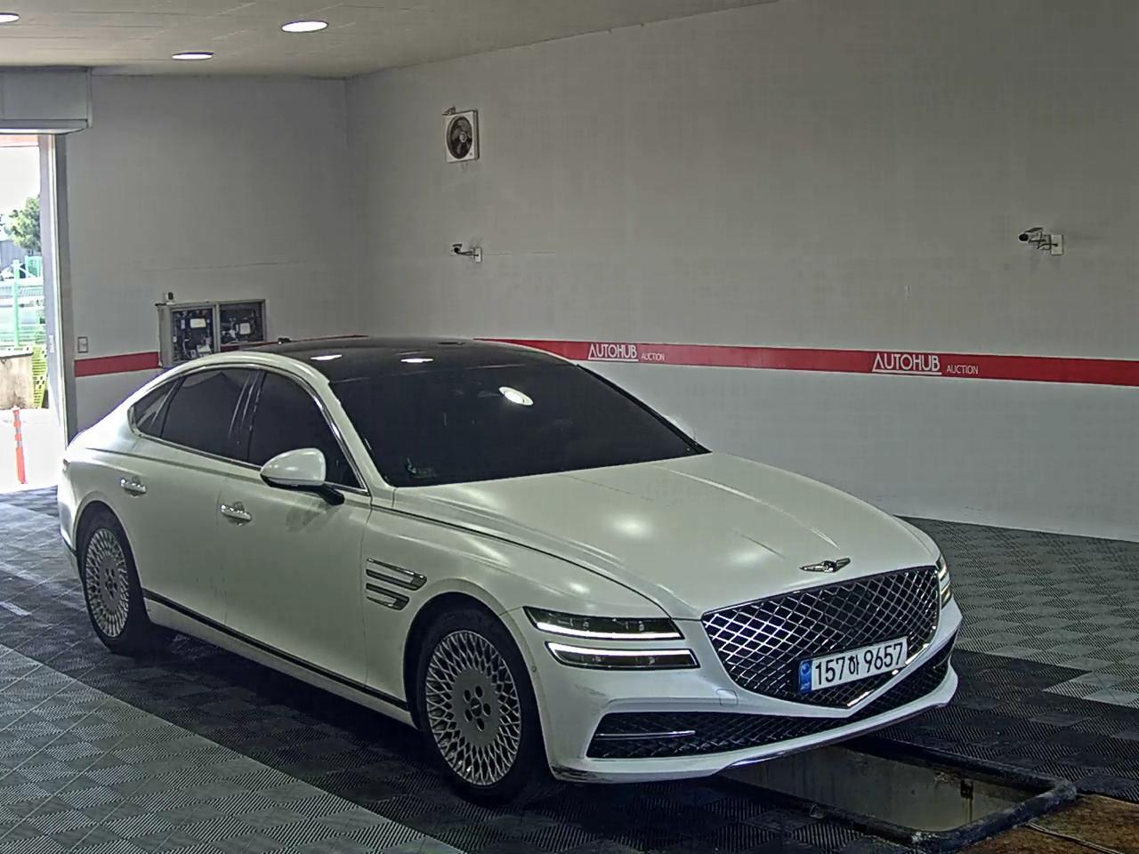2022 - genesis g80