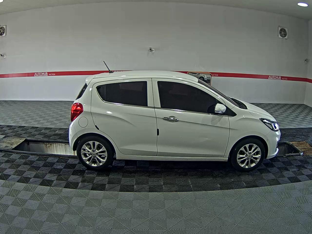 2021 - chevrolet spark