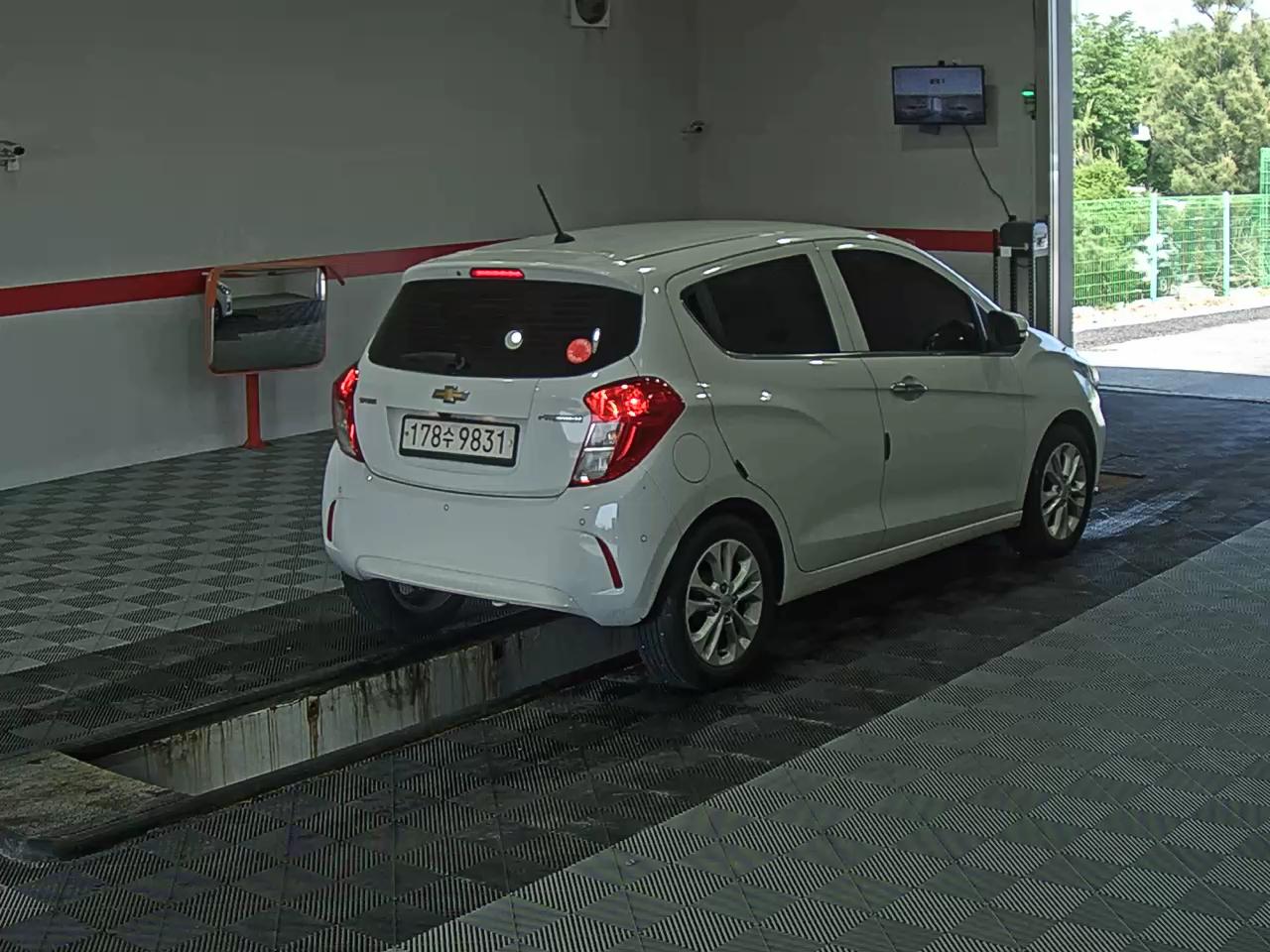 2021 - chevrolet spark