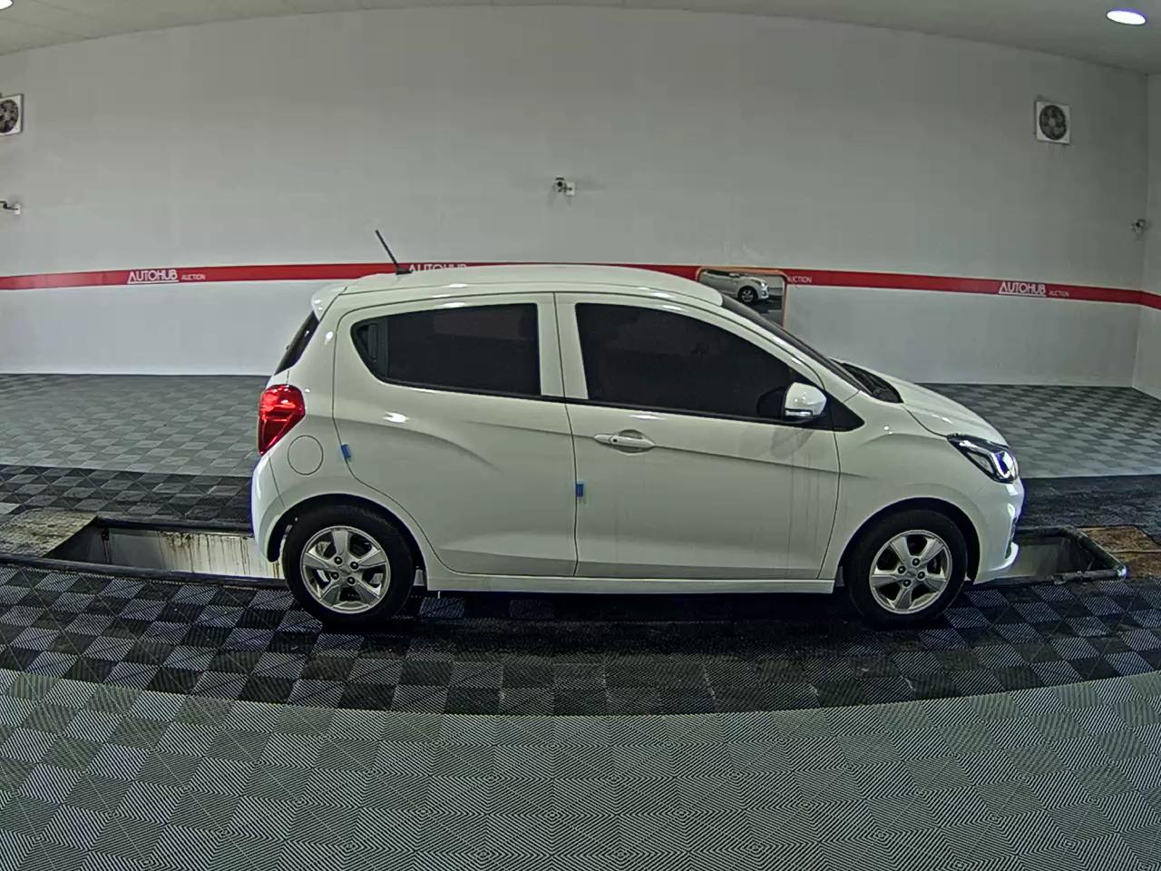 2020 - chevrolet spark
