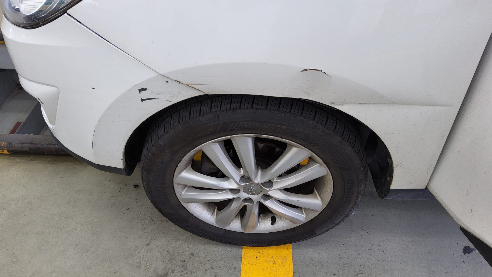 2013 - hyundai tucson