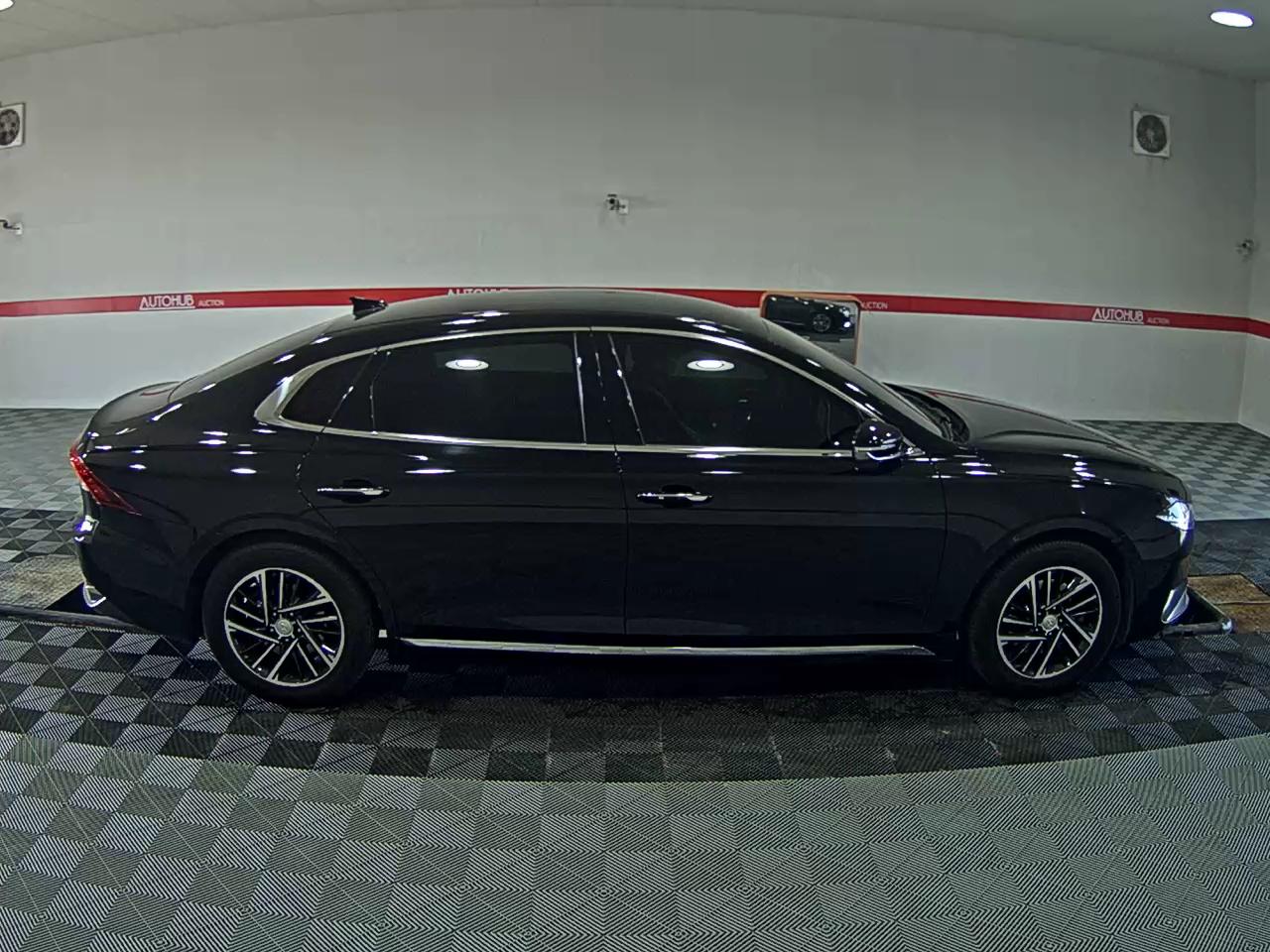 2021 - hyundai grandeur