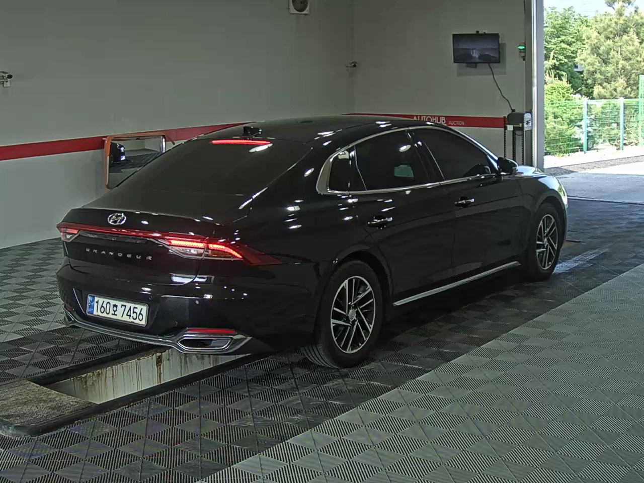 2021 - hyundai grandeur