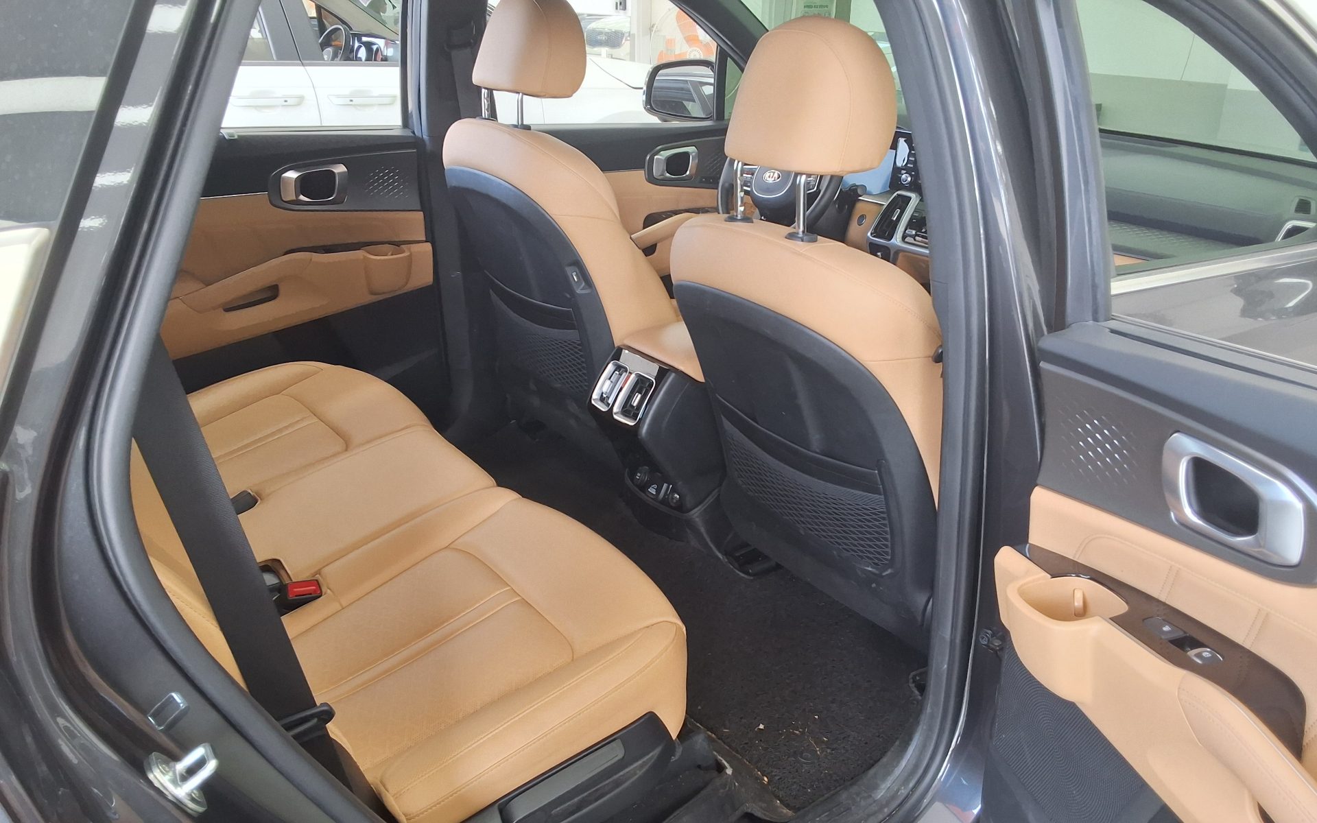 2021 - kia sorento